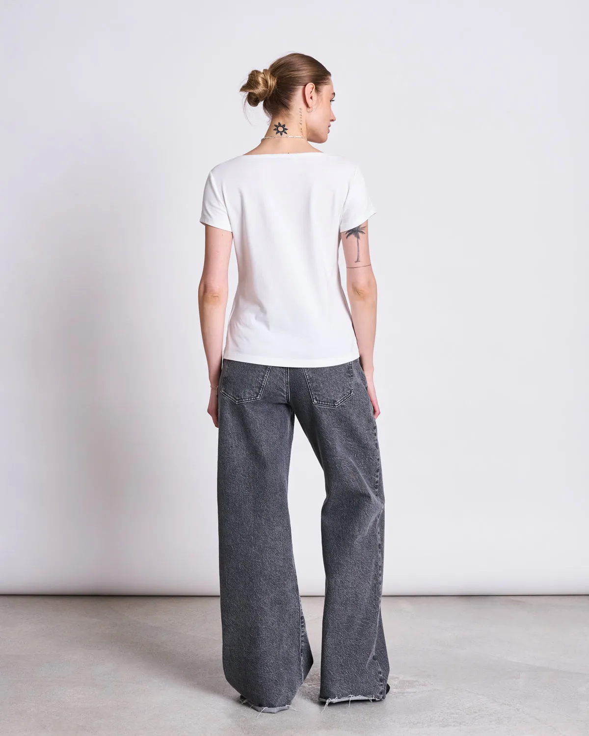 BRUSHED BOAT NECK T-SHIRT OTTO WHITE GOTS sold by JAN 'N JUNE product image thumbnail 3