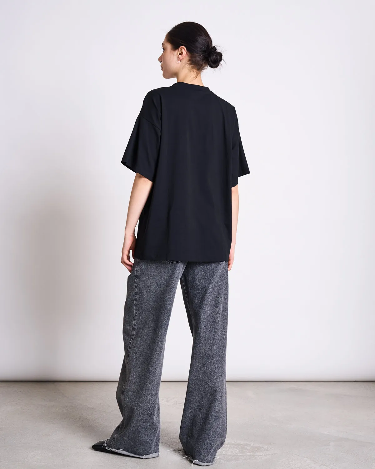 SLITTED T-SHIRT NADIL BLACK sold by JAN 'N JUNE product image thumbnail 3