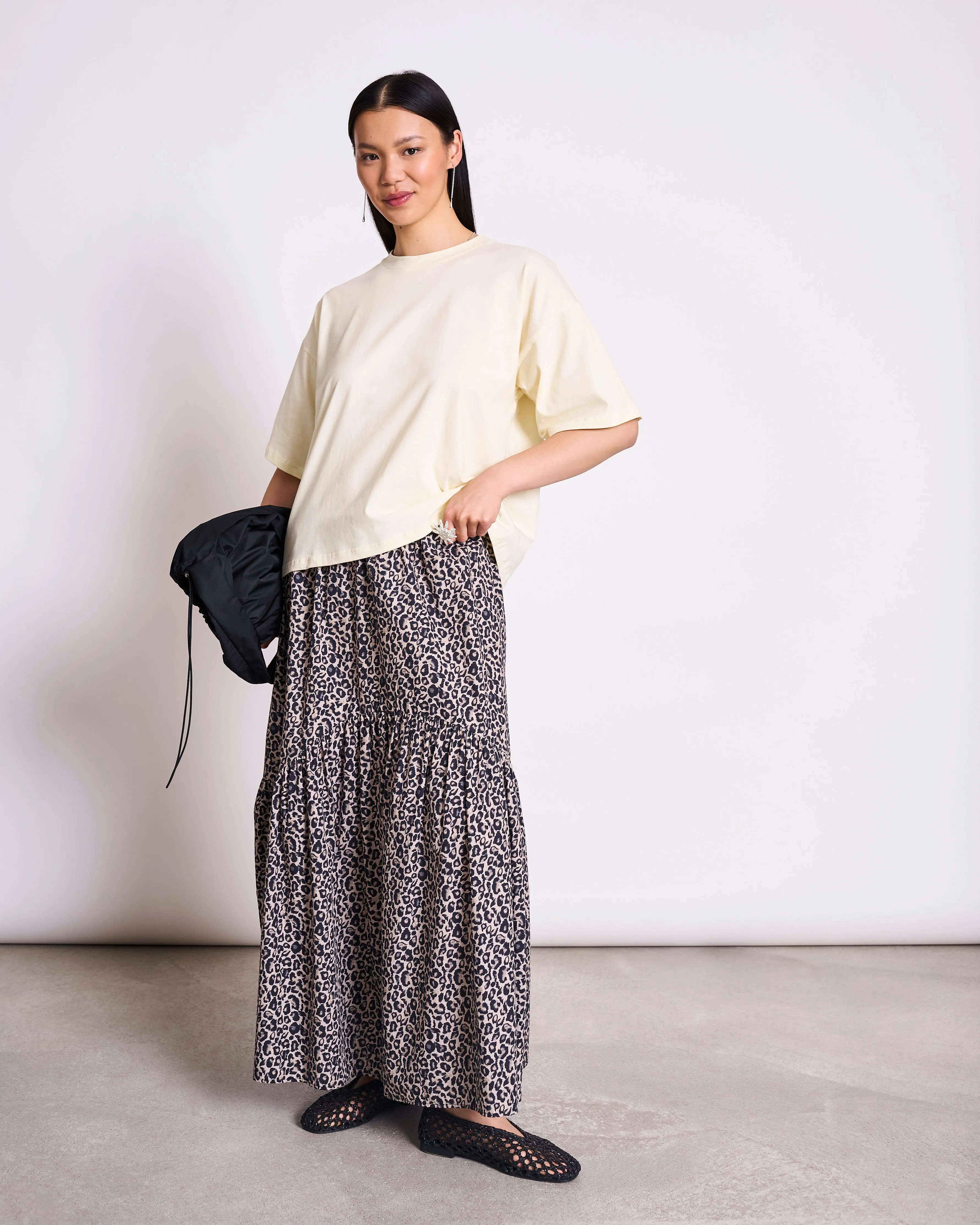 BOXY T-SHIRT TEMEL BUTTERMILK sold by JAN 'N JUNE product image thumbnail 2
