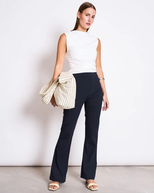 ECONYL® FLARED LEGGINGS NORE BLACK sold by JAN 'N JUNE