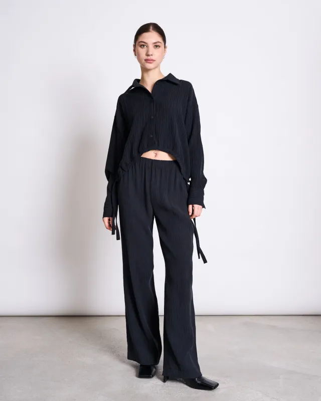 CRINKLE SHIRT ISTED BLACK sold by JAN 'N JUNE