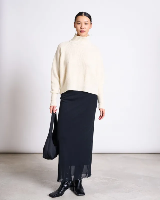 HIGH-NECK JUMPER WOOLY OLA OFFWHITE GOTS made by JAN 'N JUNE