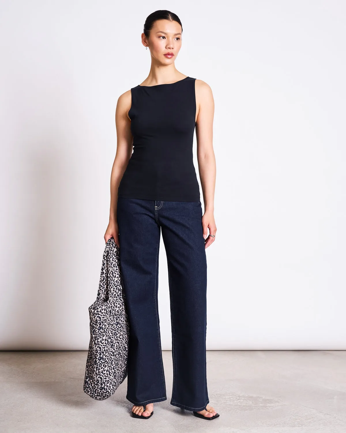 BOAT NECK TOP FELIS BLACK GOTS sold by JAN 'N JUNE
