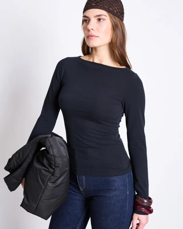 BOAT NECK LONGSLEEVE JURI BLACK GOTS sold by JAN 'N JUNE