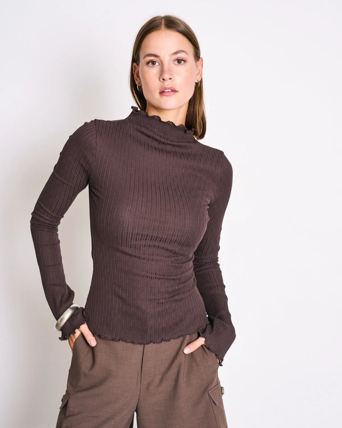 RAISED COLLAR LONGSLEEVE CANNA MUD GOTS sold by JAN 'N JUNE product image thumbnail 2