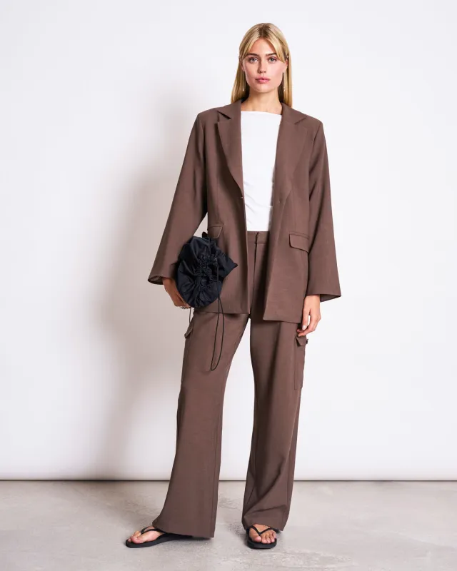 SLITTED BACK BLAZER JELS CLAY made by JAN 'N JUNE