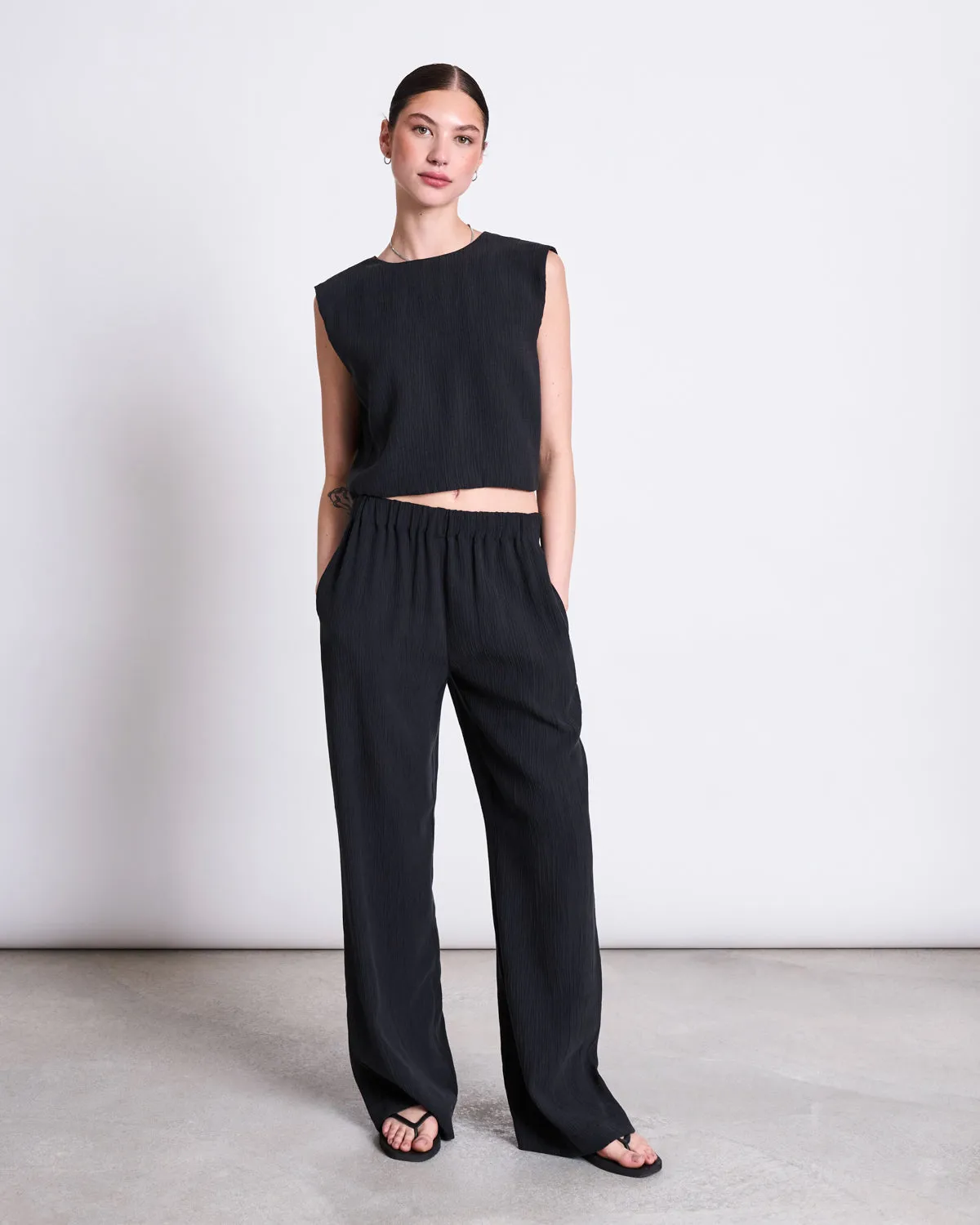 CRINKLE TIE TOP STROGET BLACK sold by JAN 'N JUNE product image thumbnail 5