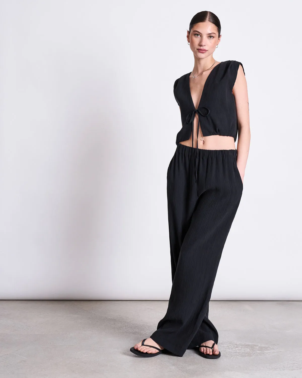 CRINKLE TIE TOP STROGET BLACK sold by JAN 'N JUNE product image thumbnail 4
