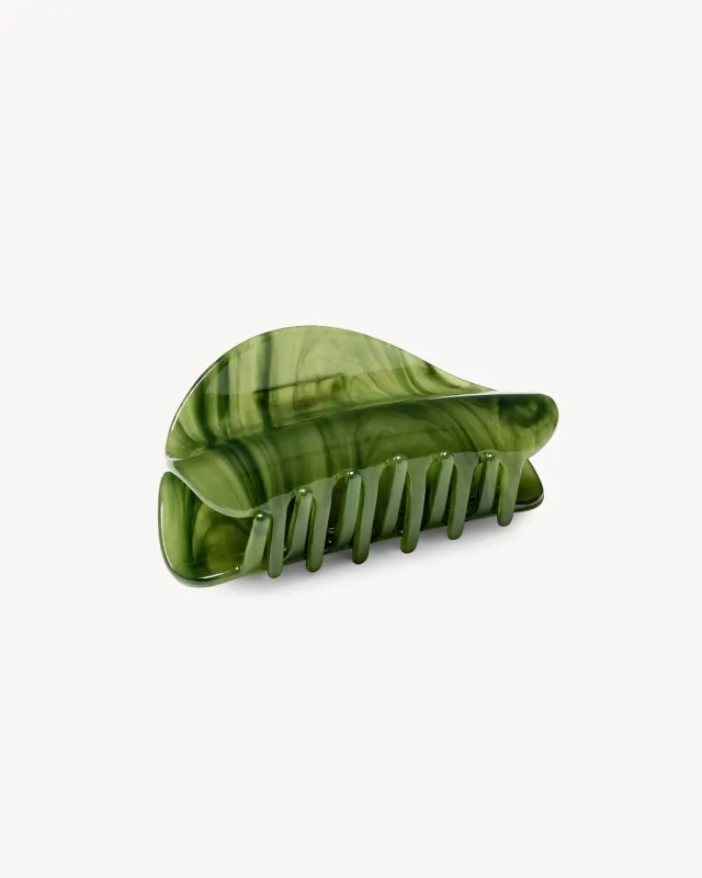 MACHETE CRESCENT CLAW ALGAE made by JAN 'N JUNE