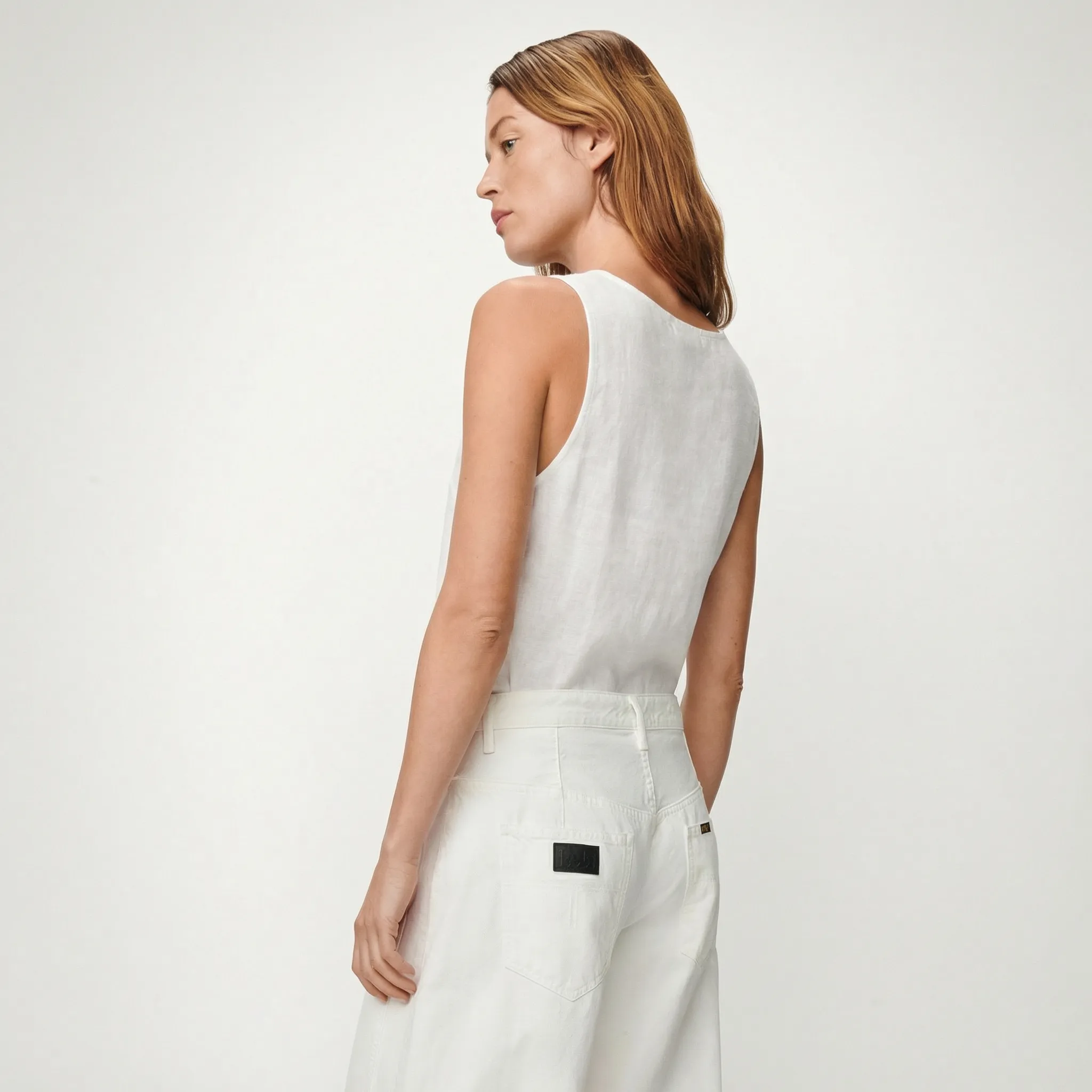 Leo sold by Lois jeans product image thumbnail 3