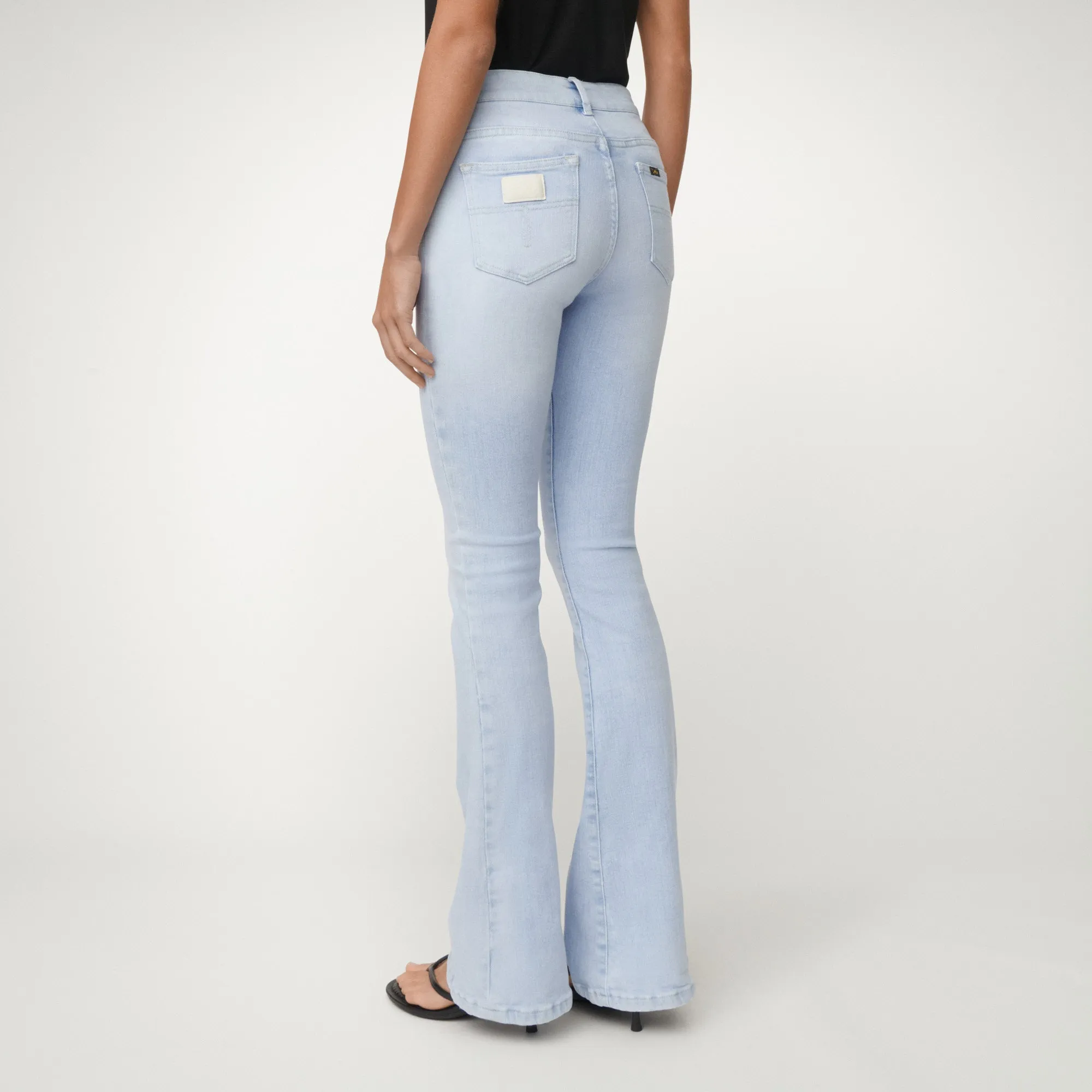 Raval 16 sold by Lois jeans product image thumbnail 3