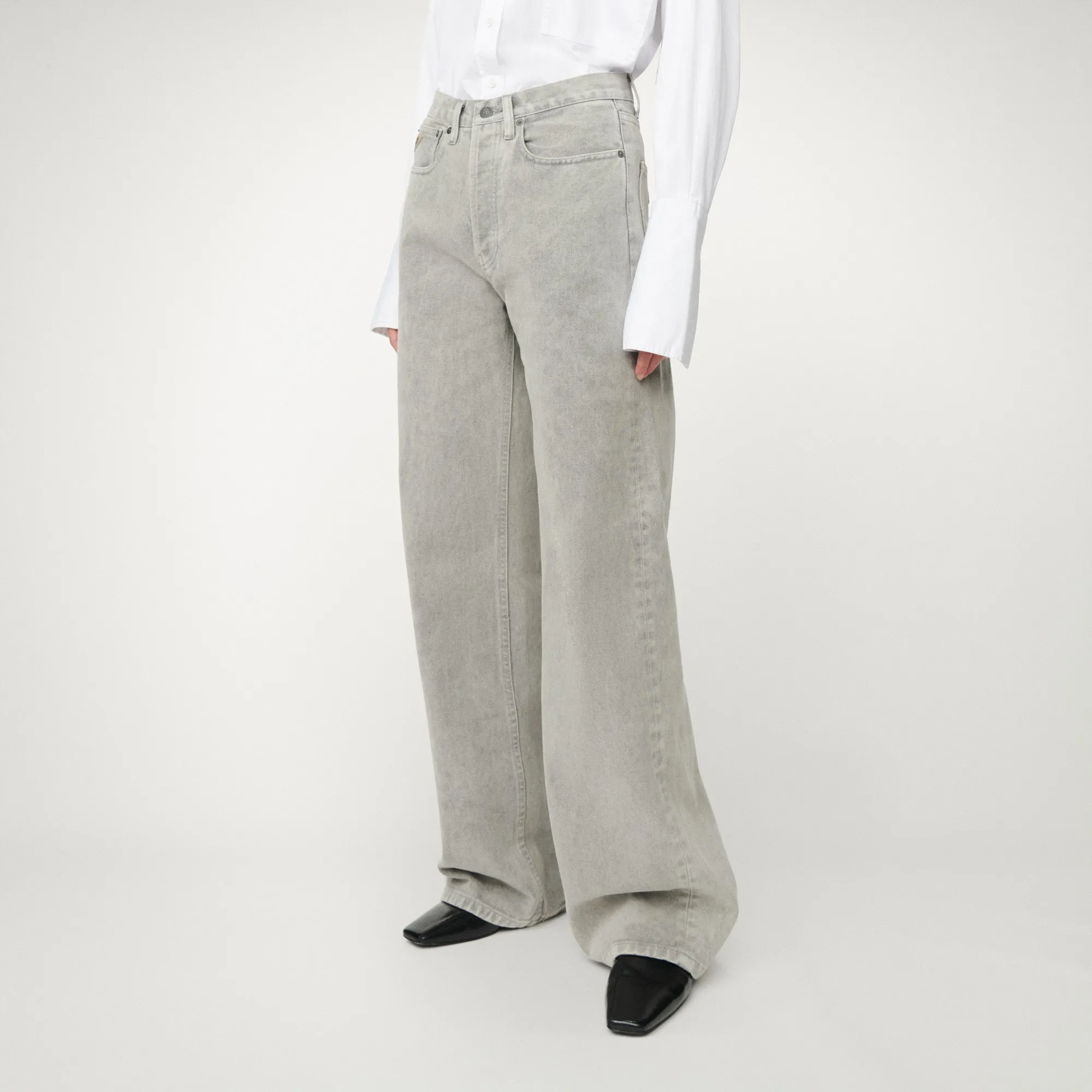 Skater Loose sold by Lois jeans product image thumbnail 2