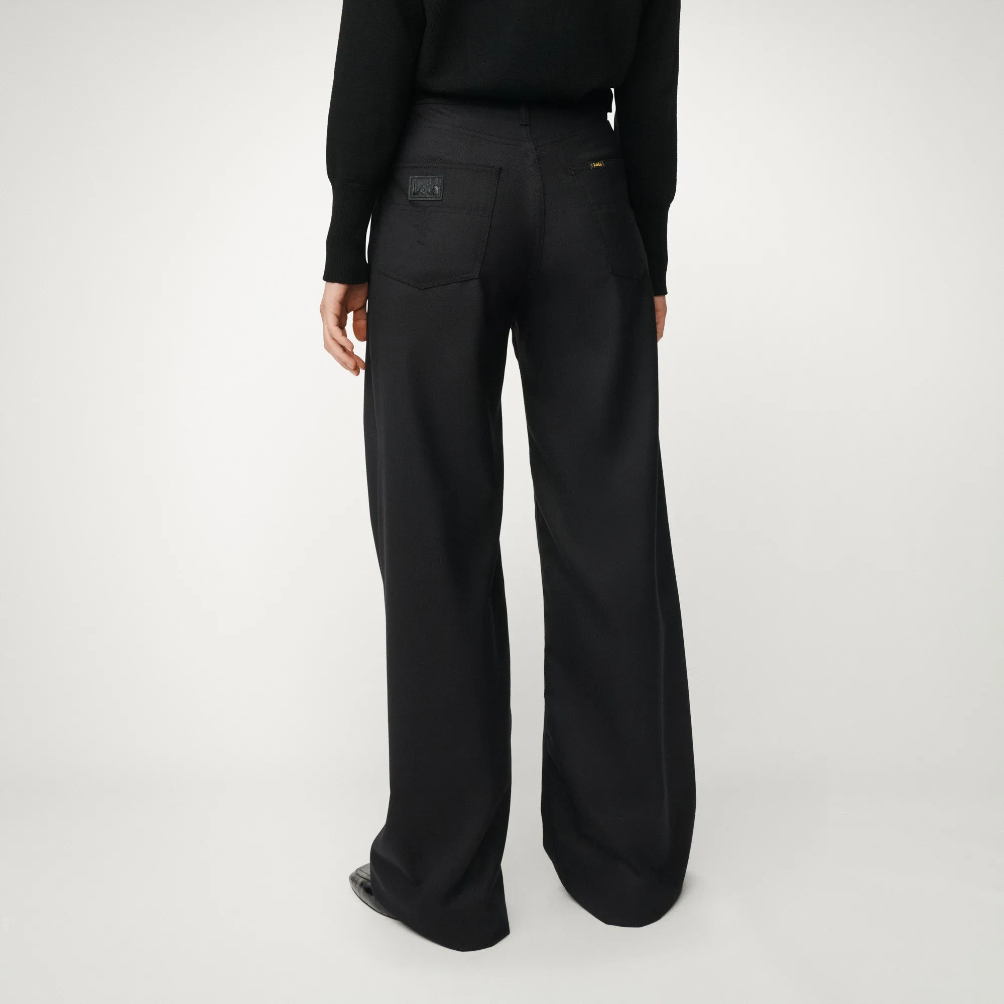 Skater Loose sold by Lois jeans product image thumbnail 3