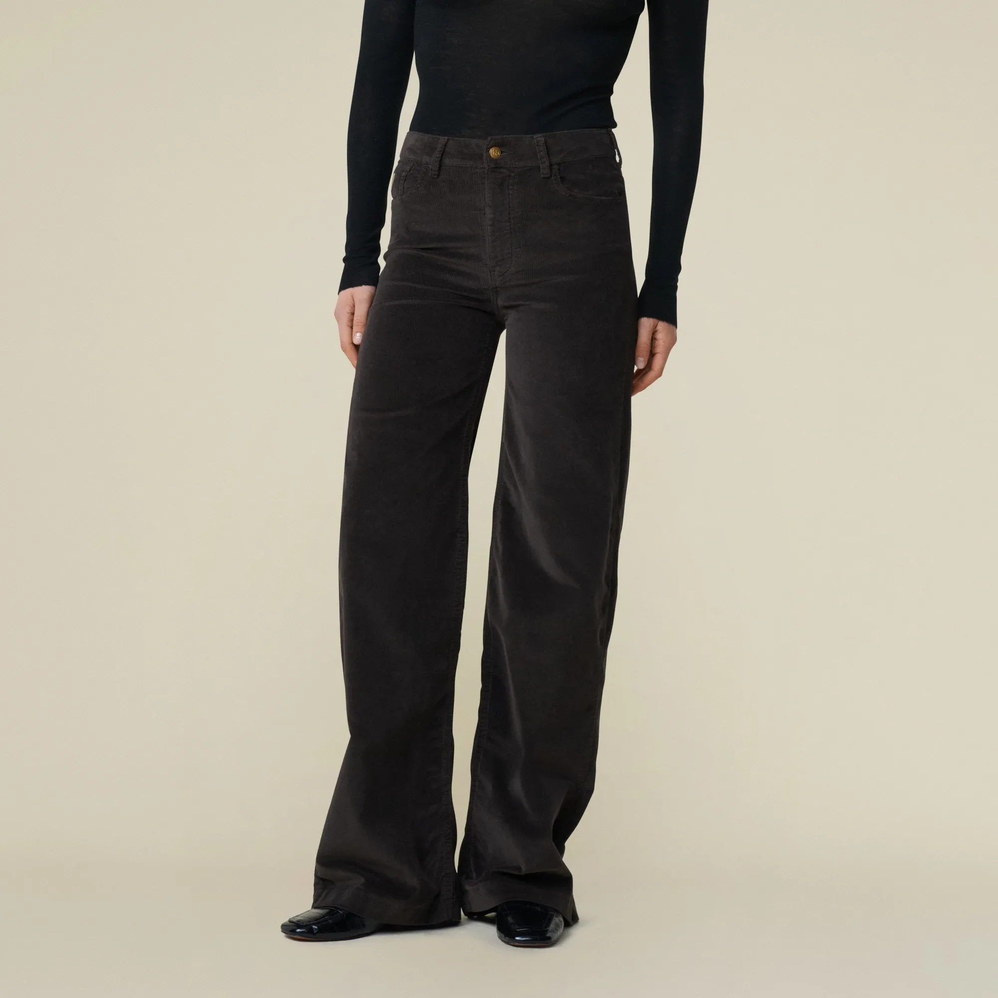Palazzo Mistral sold by Lois jeans product image thumbnail 5
