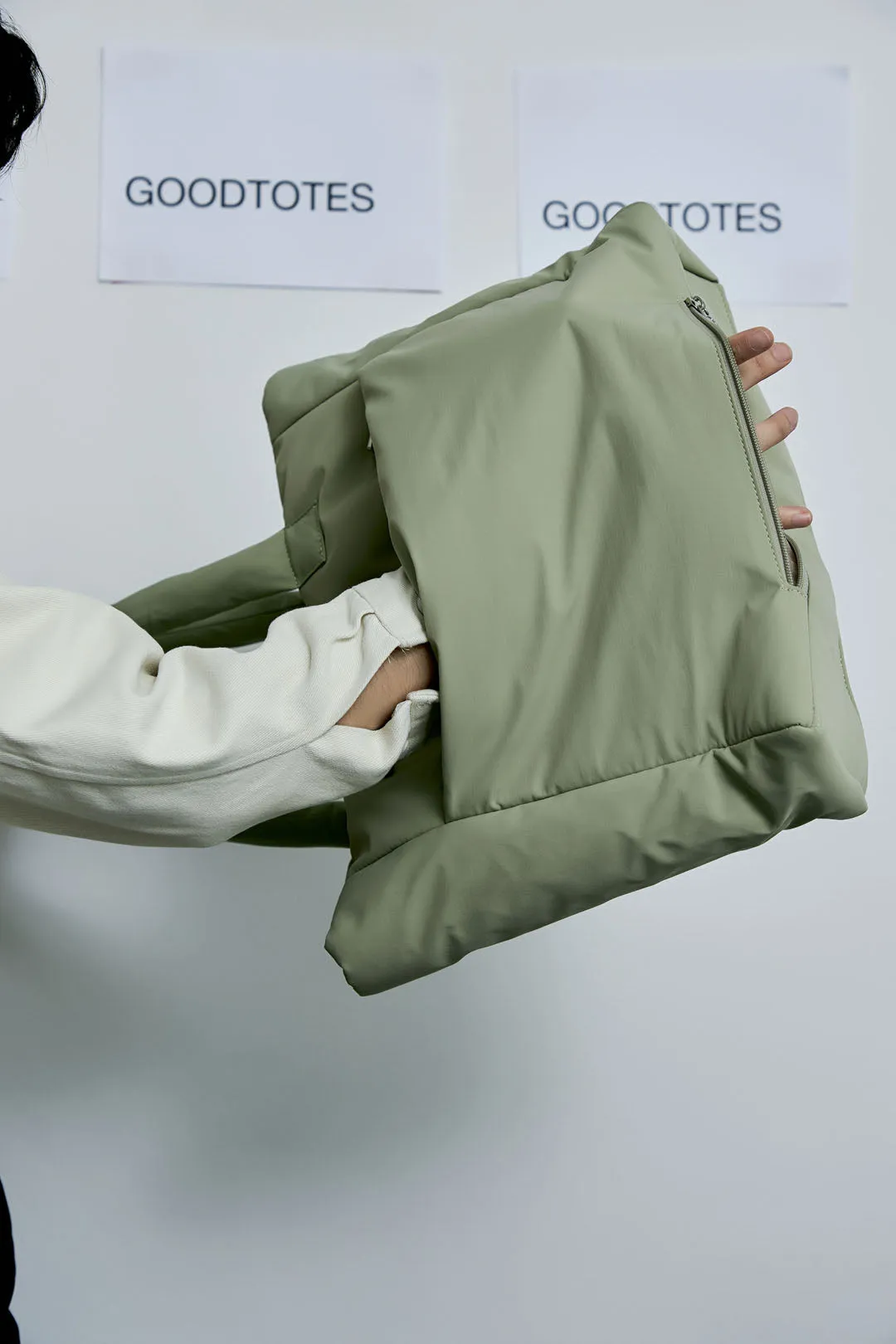 Go-Getter Laptop Tote (Nylon Sage) sold by Good Totes product image thumbnail 5