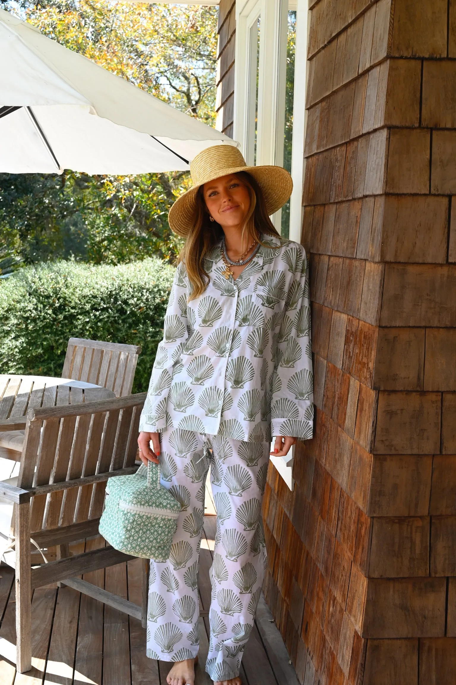 Quilted Cosmetic Train Case - Turquoise Tulip sold by Darling Loungewear product image thumbnail 3