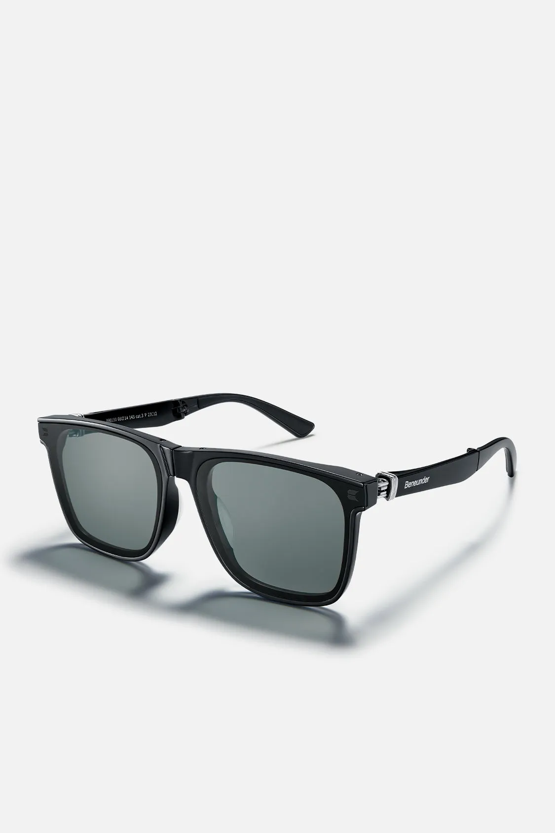 Line sold by Beneunder