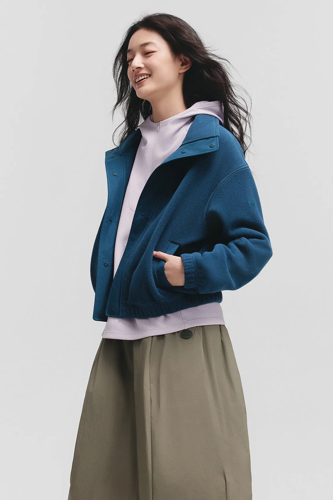 CozyDrift – Women’s Light-Warmth Relaxed-Fit Fleece Jacket sold by Beneunder product image thumbnail 4