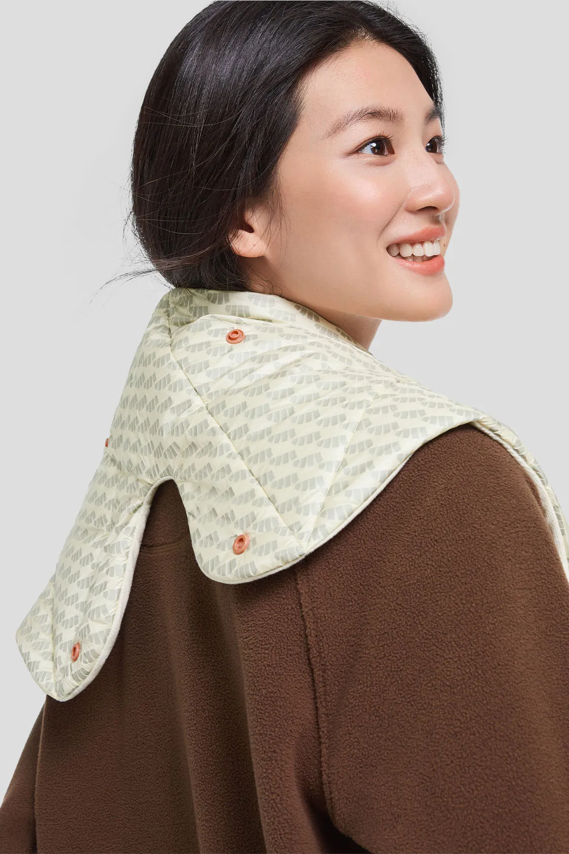 DownWarm - Insulated Down Scarf(AFF-Sale) sold by Beneunder product image thumbnail 2