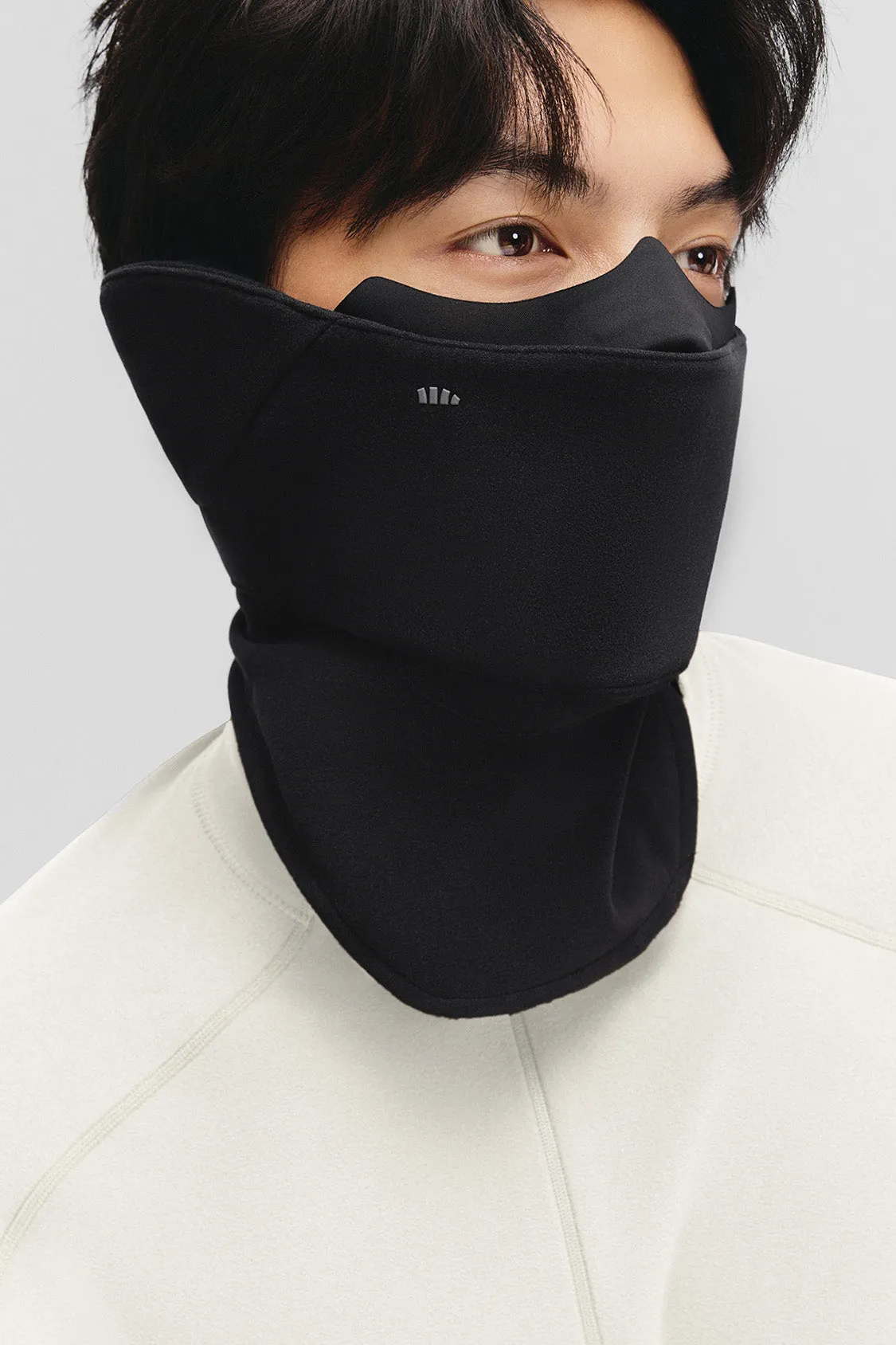 ShieldAir – Wind-Blocking Thermal Neck Mask sold by Beneunder product image thumbnail 4