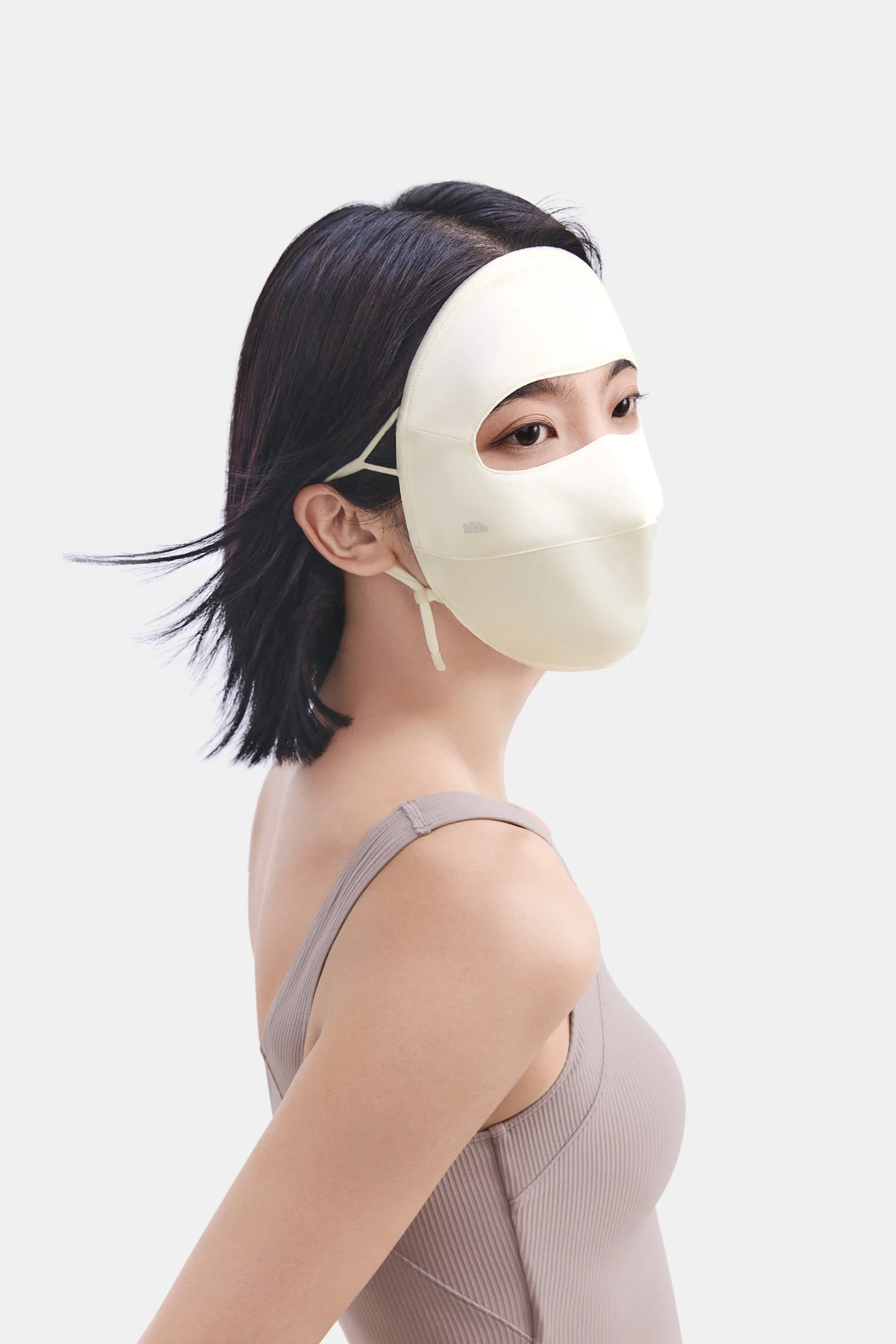 Double-Sided Silky UV Face Mask UPF50+ SS019 sold by Beneunder product image thumbnail 2