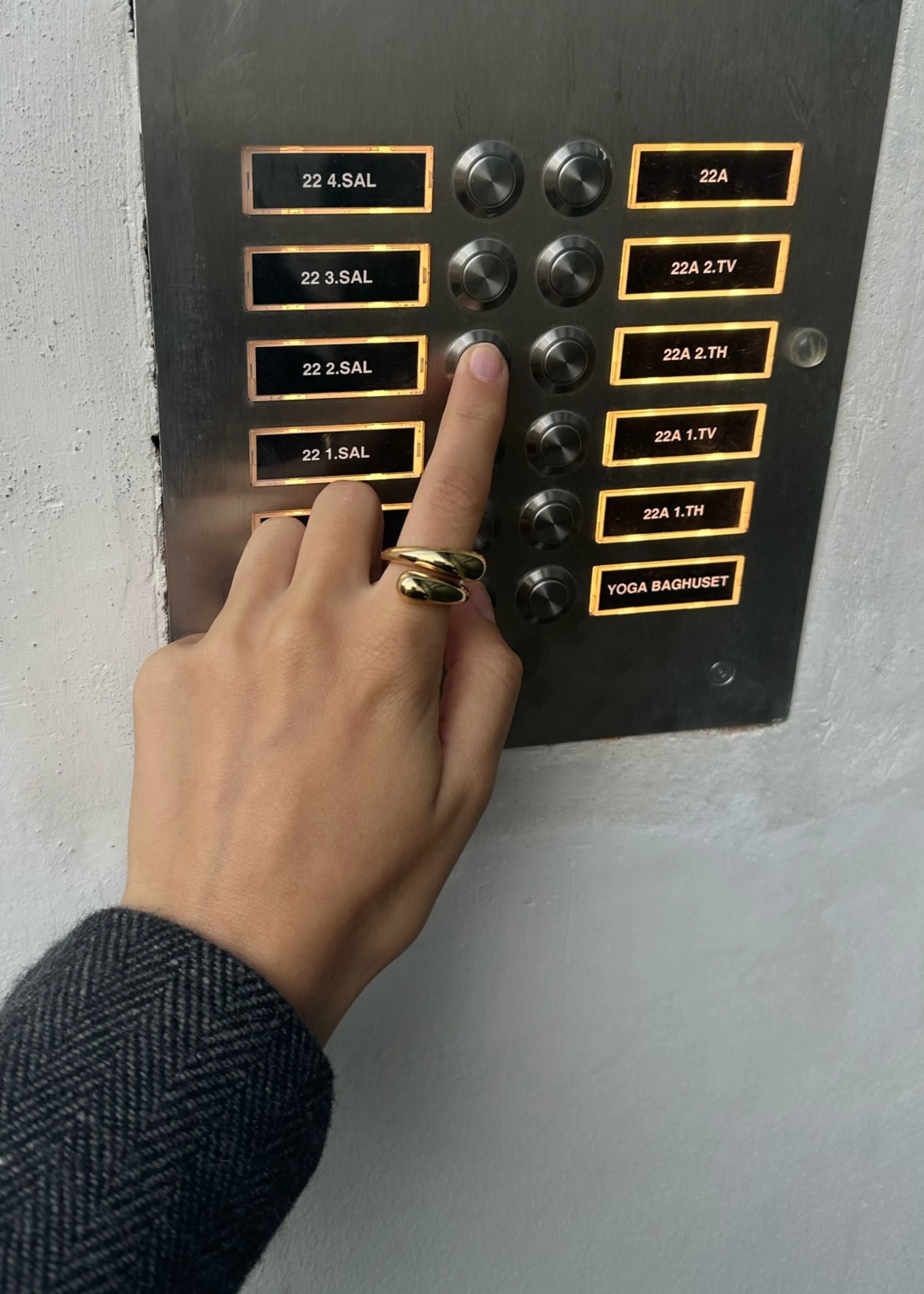 The Victoria Ring sold by LIÉ STUDIO product image thumbnail 3