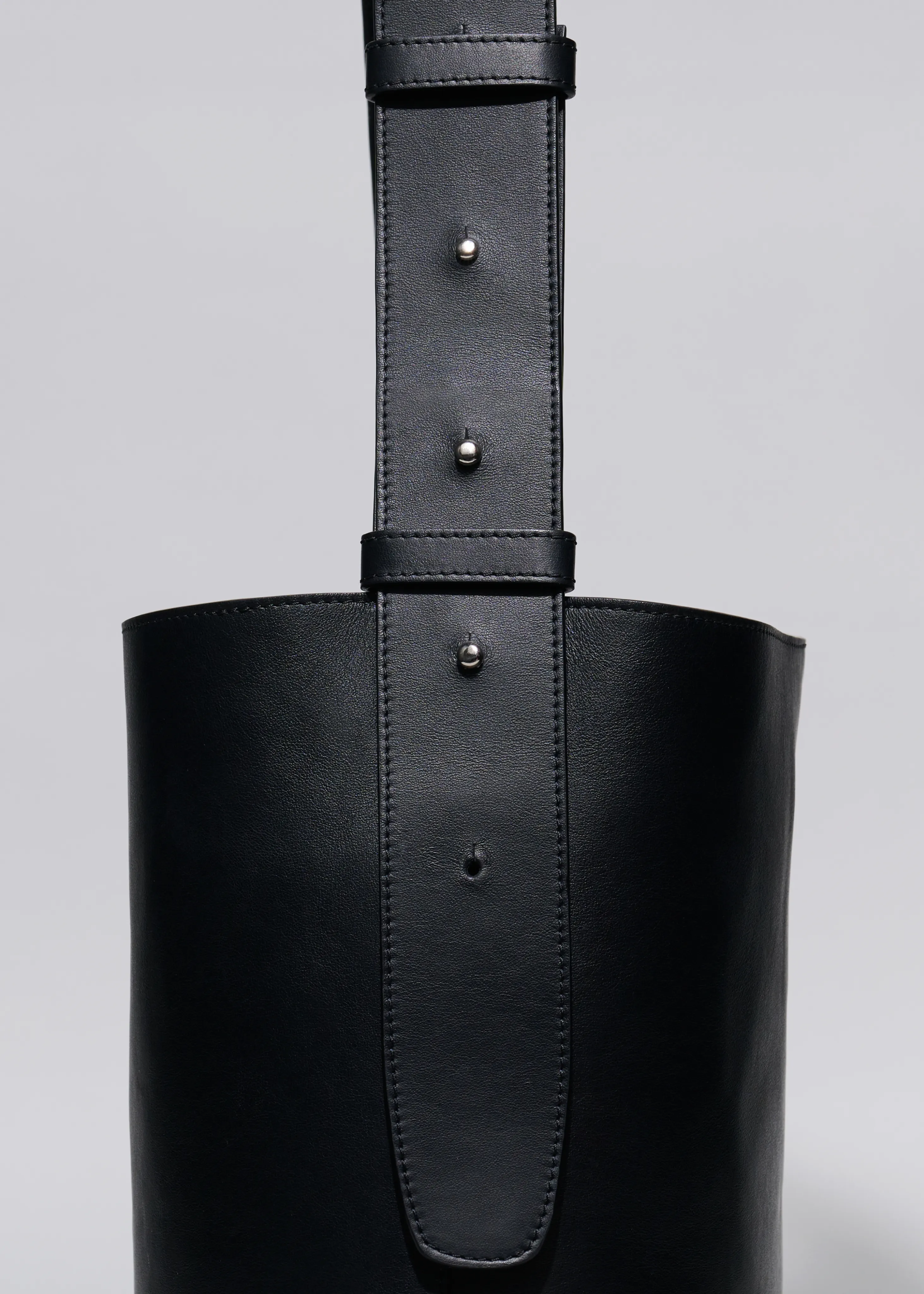 The Norma Tote sold by LIÉ STUDIO product image thumbnail 4