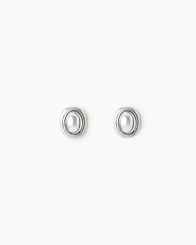 The Franka Earrings made by LIÉ STUDIO