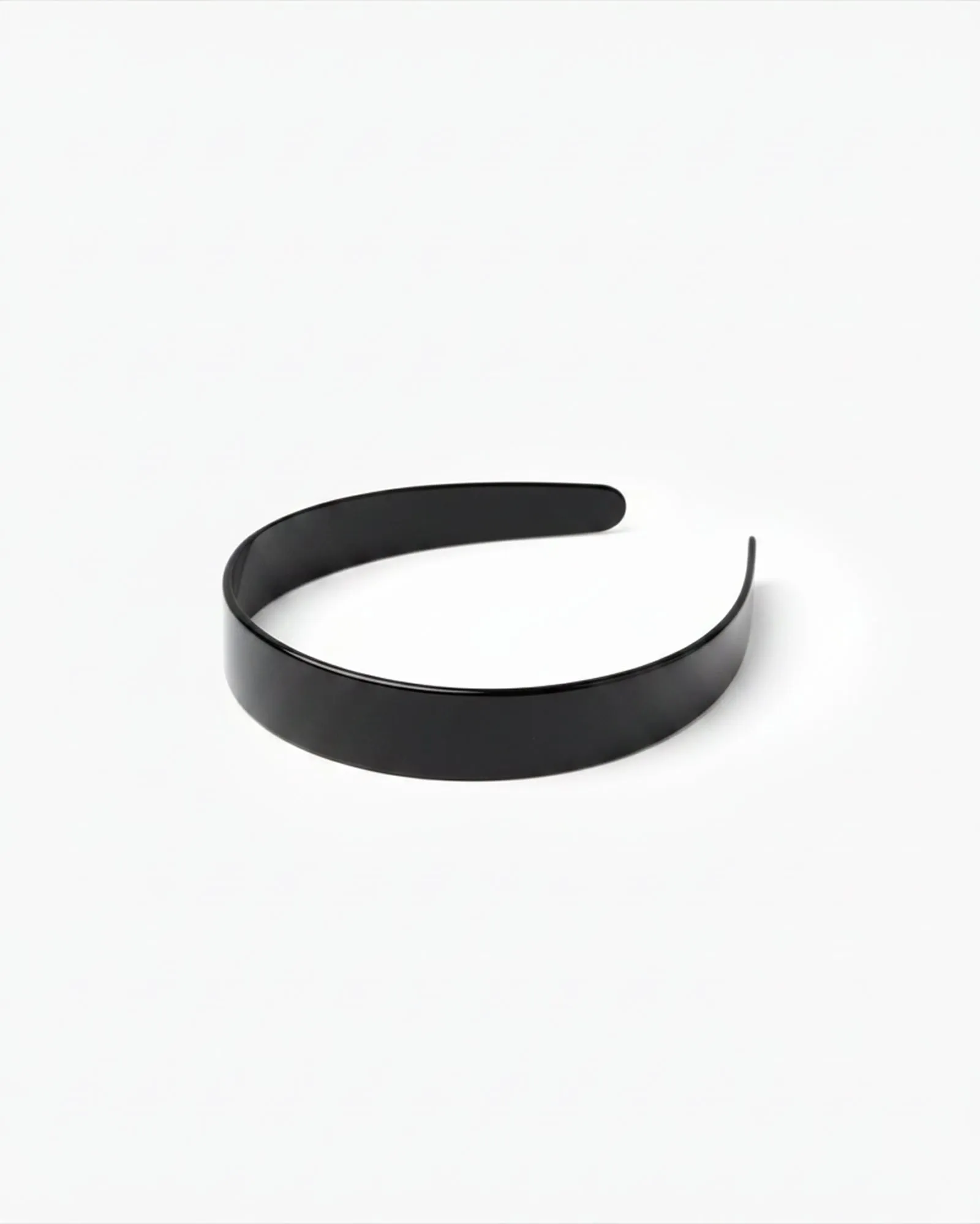 The Bella Headband sold by LIÉ STUDIO