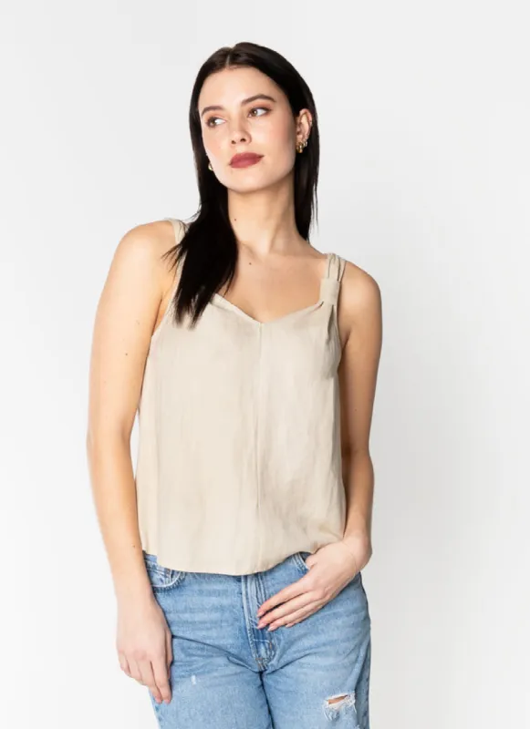 Linen S/Less Top sold by C’est Moi
