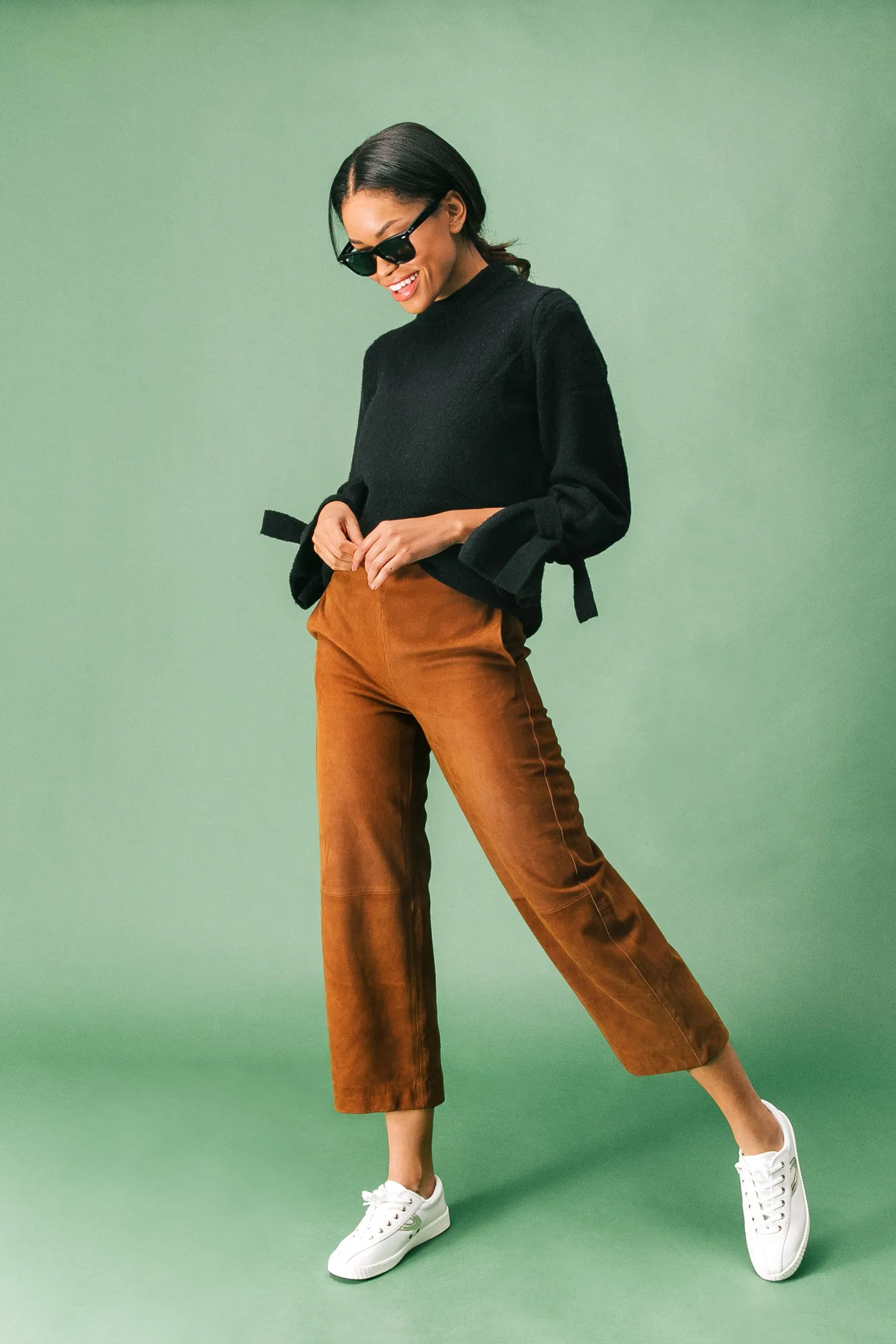 Black Wayfarer Ease Sunglasses sold by Tuckernuck product image thumbnail 5