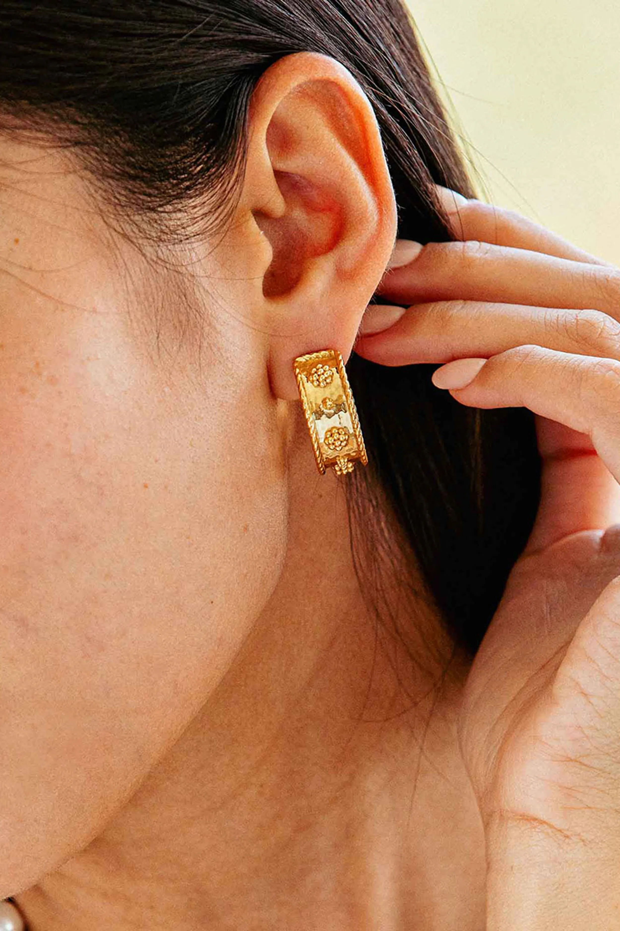 Gold Berry Classic Small Hoop Earrings sold by Tuckernuck product image thumbnail 2