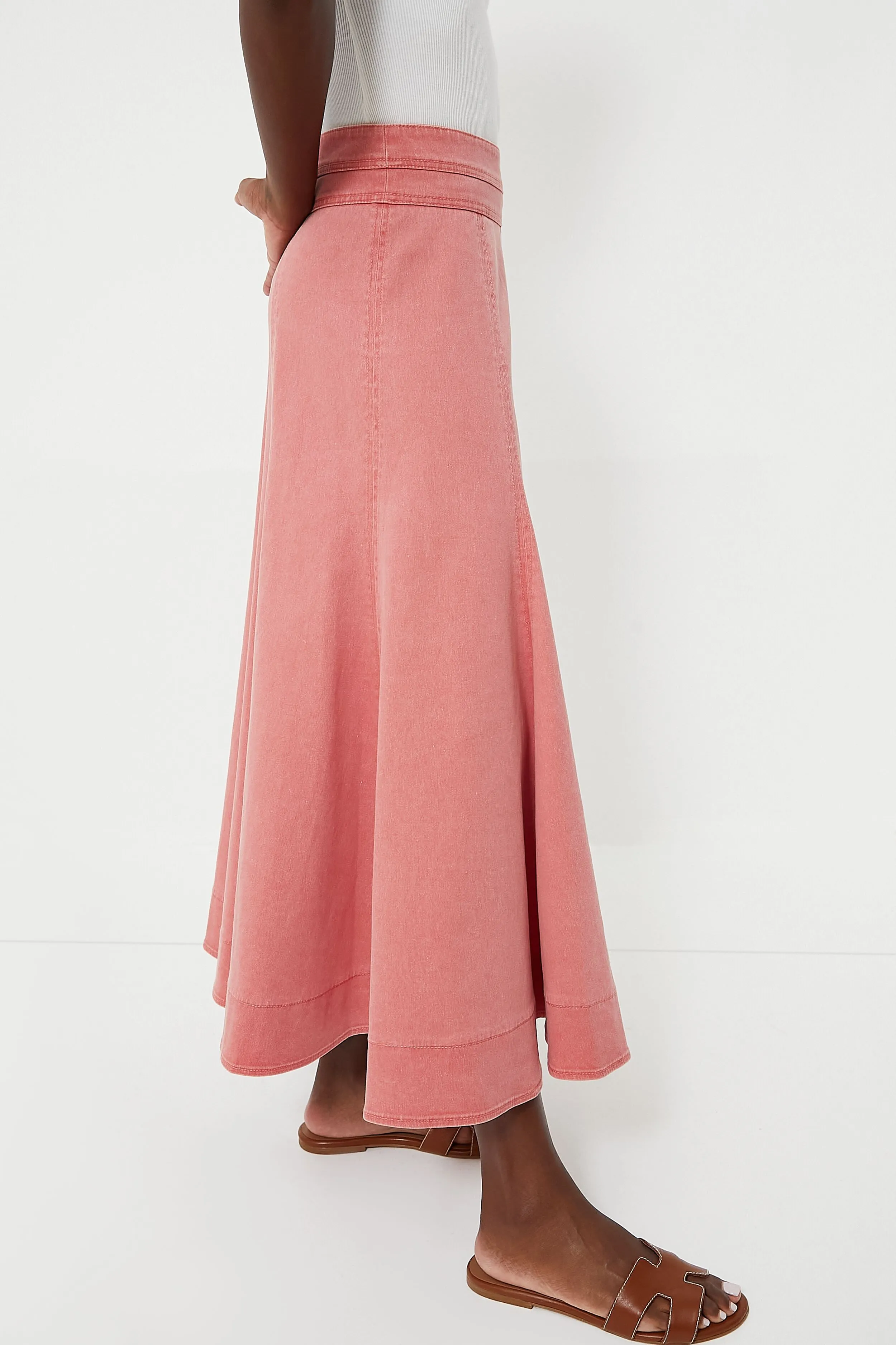 Nantucket Red Stretch Twill Brynn Skirt sold by Tuckernuck product image thumbnail 3