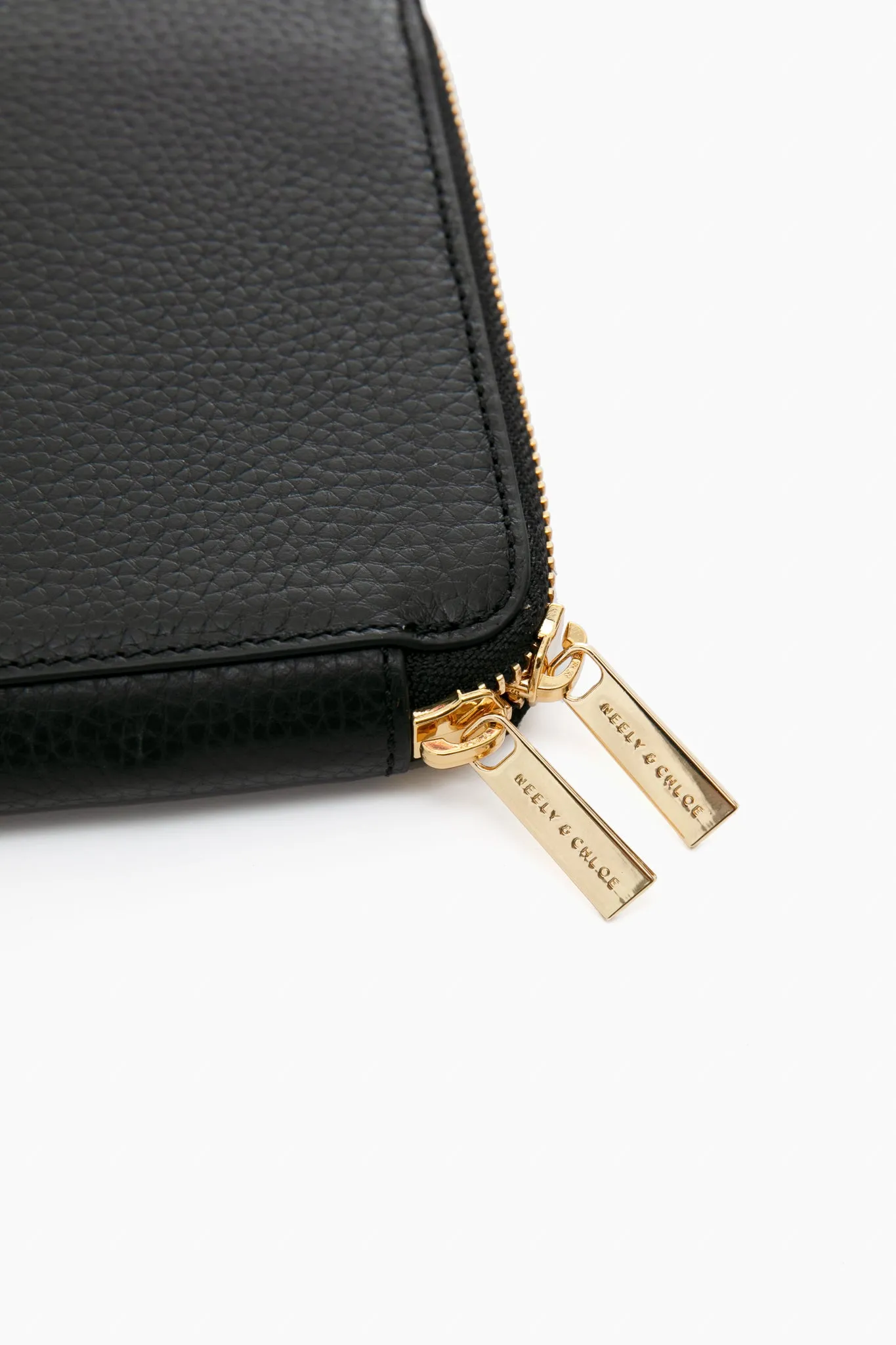 Black Pebble Leather Travel Wallet sold by Tuckernuck product image thumbnail 4