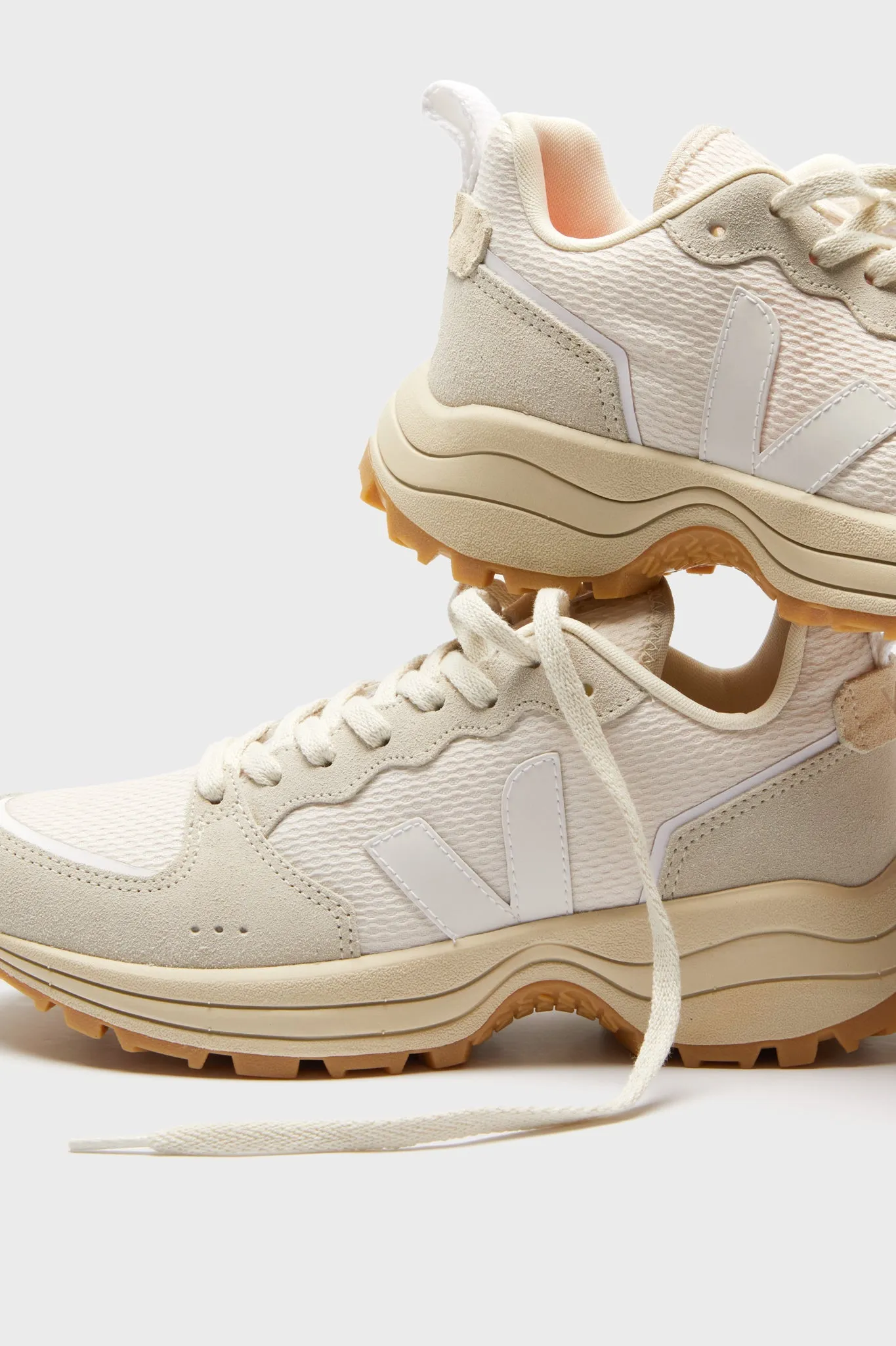 Gravel White Venturi II Sneakers sold by Tuckernuck product image thumbnail 3