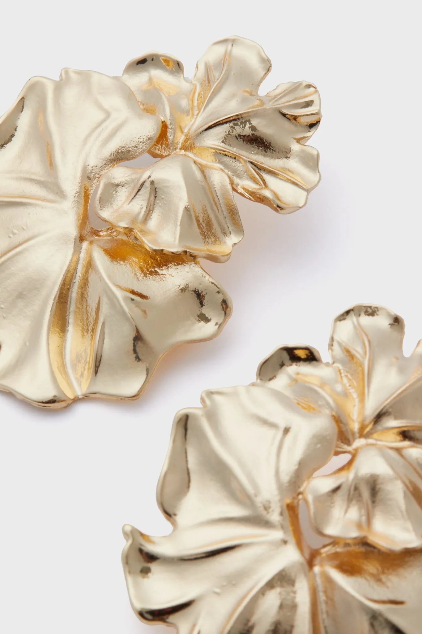 Gold Noveldo Earrings sold by Tuckernuck product image thumbnail 3
