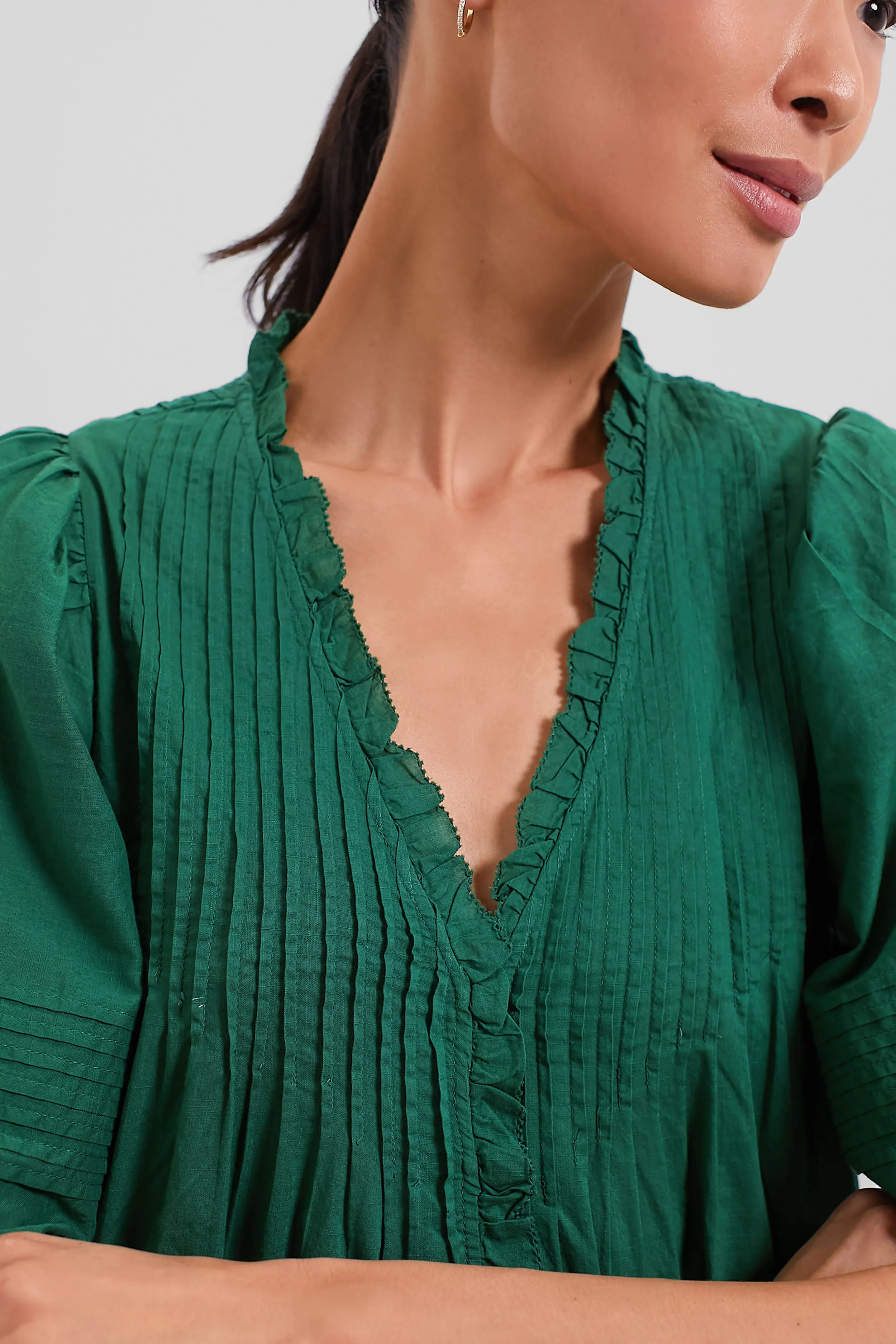 Emerald Renata Solid Shortsleeve Dress sold by Tuckernuck product image thumbnail 5