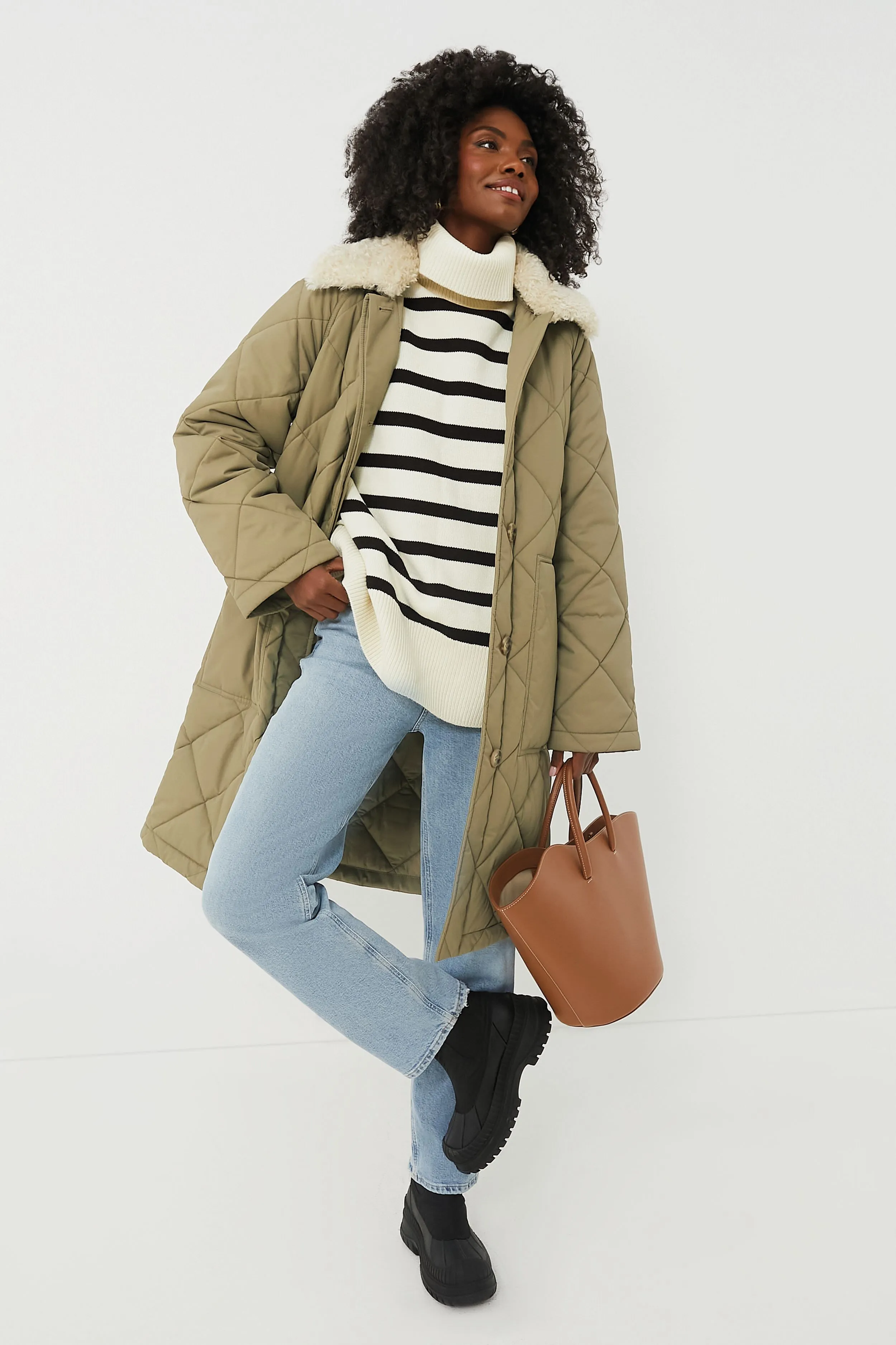 Black Outdoor Chelsea Boot sold by Tuckernuck product image thumbnail 2