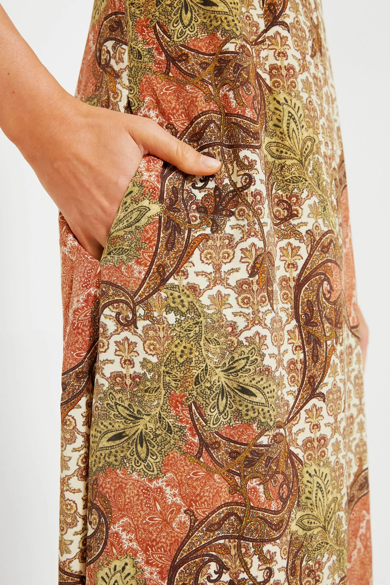 Aura Calais Dress sold by Tuckernuck product image thumbnail 5