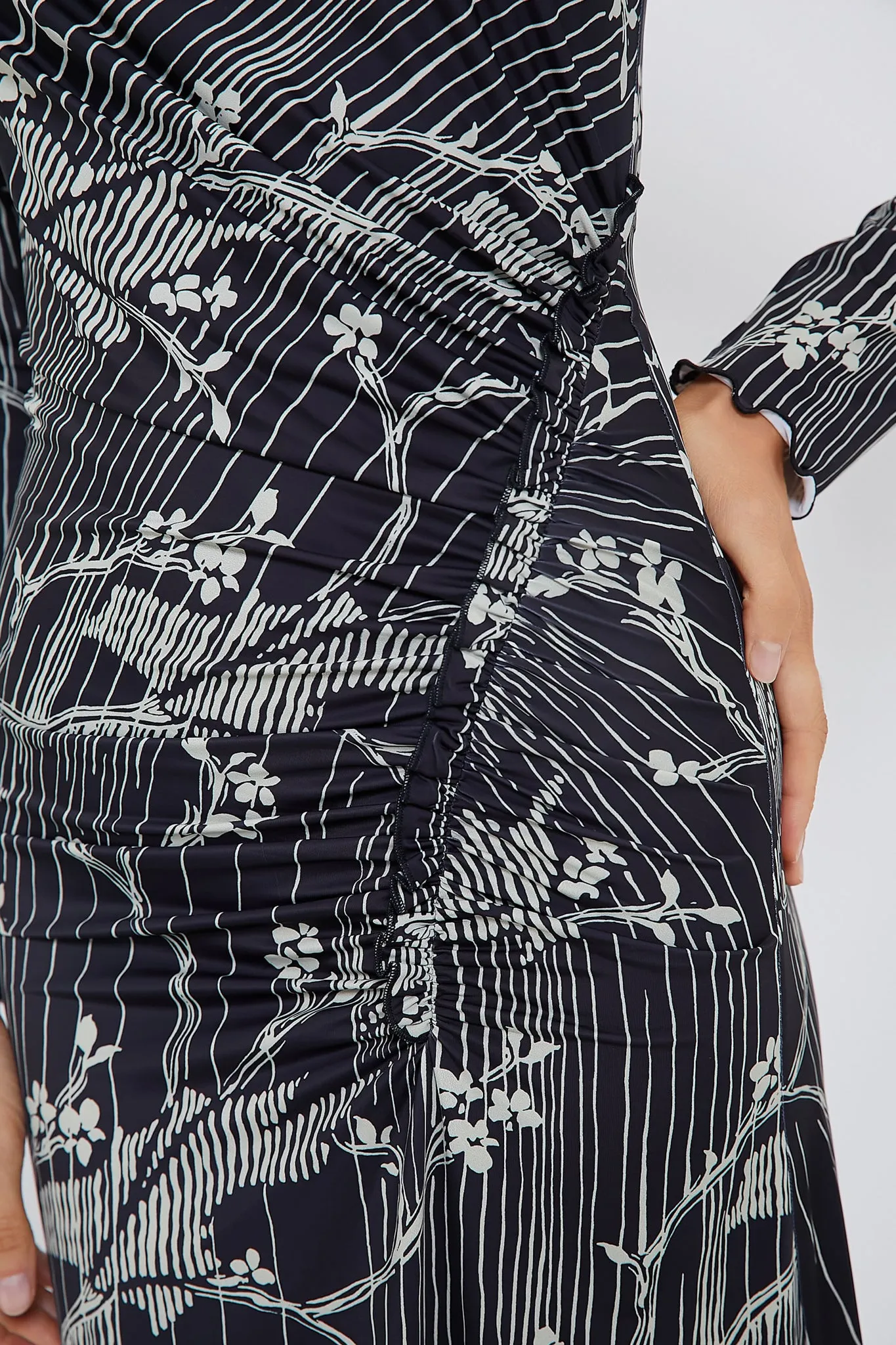 Black Sunniva Print Ruffle Detail Long Sleeve Dress sold by Tuckernuck product image thumbnail 5