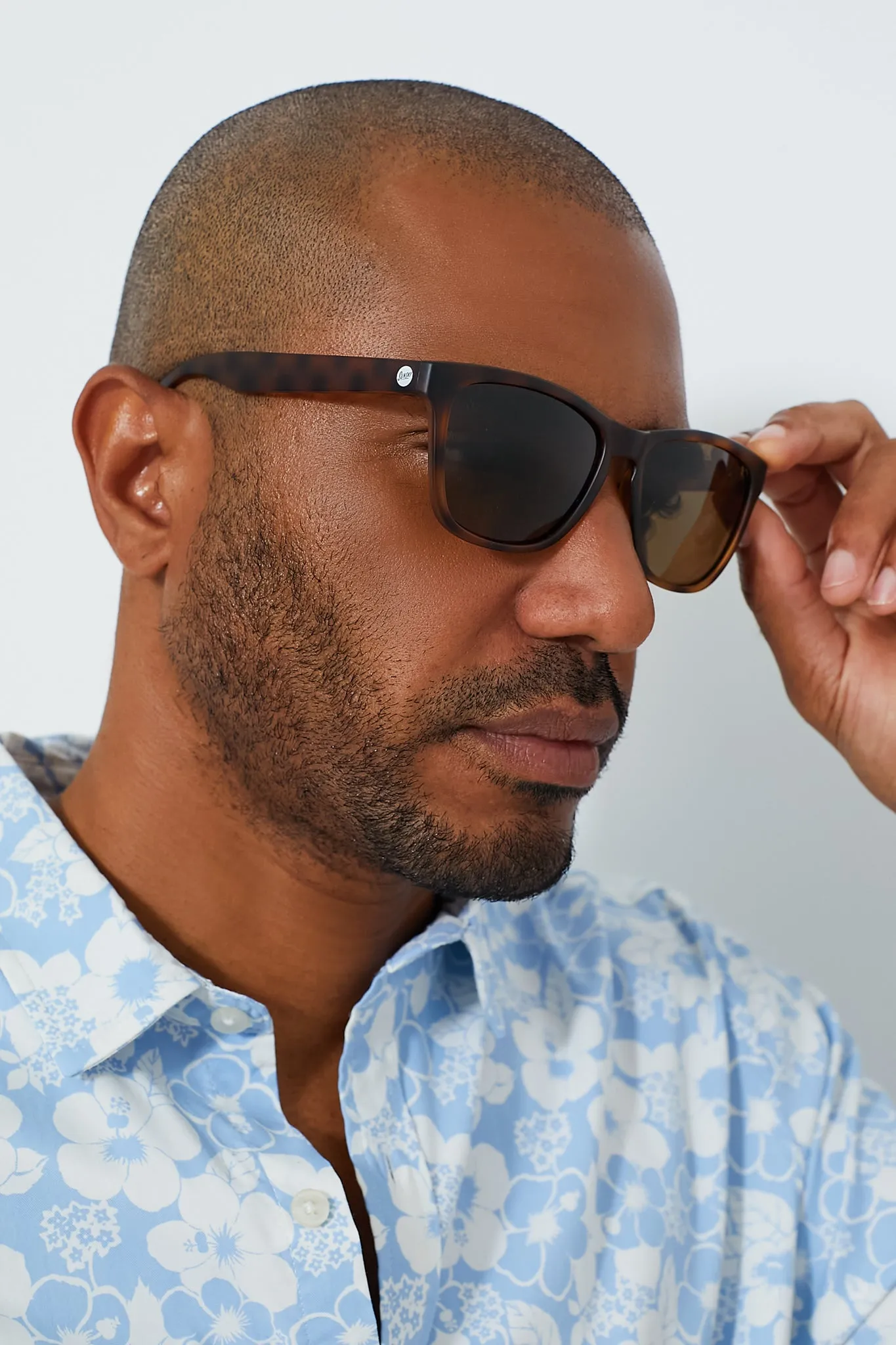 Brown Madronas Sunglasses sold by Tuckernuck product image thumbnail 2