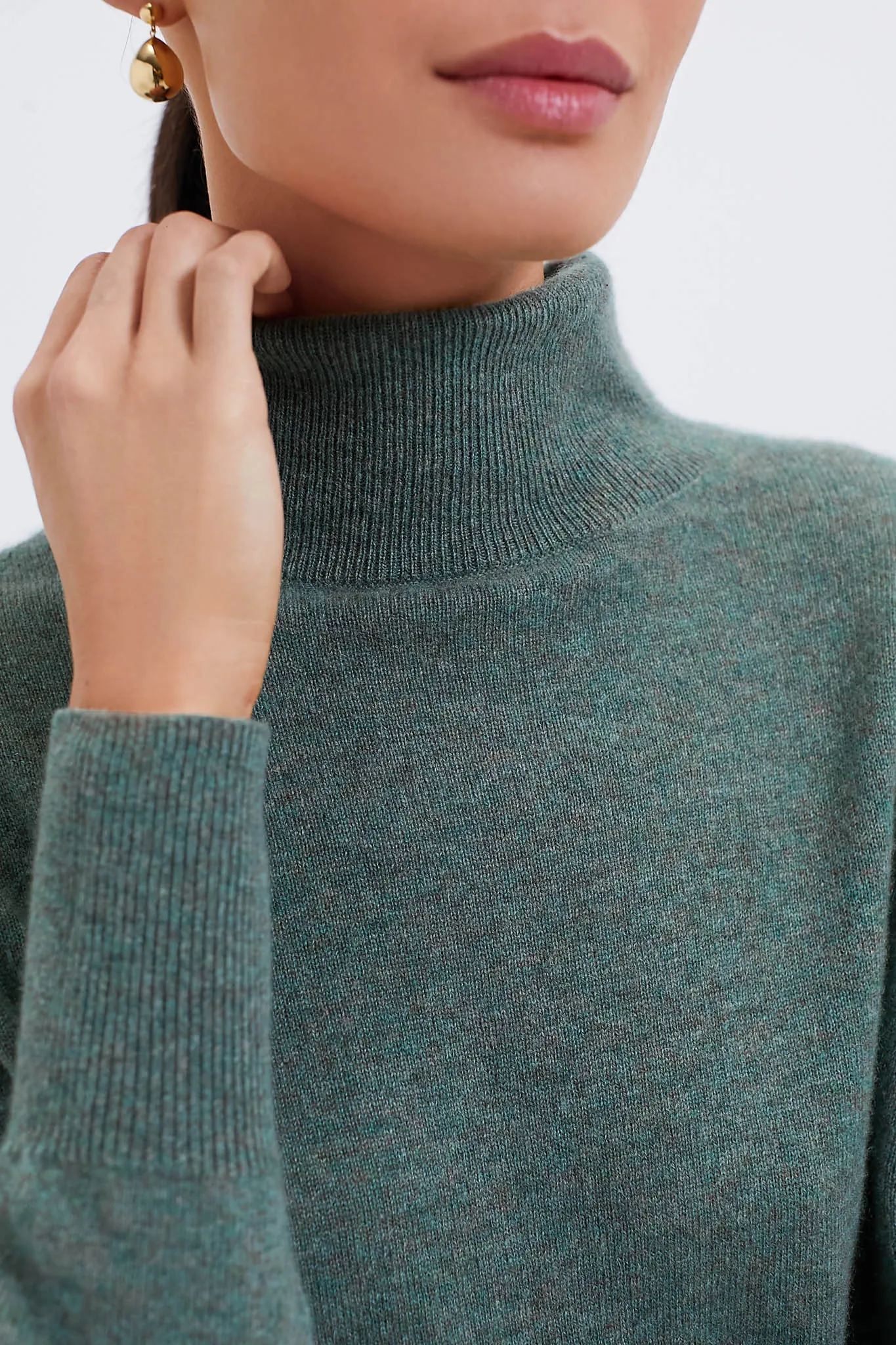 Pine Green Cashmere Turtleneck Sweater sold by Tuckernuck product image thumbnail 5