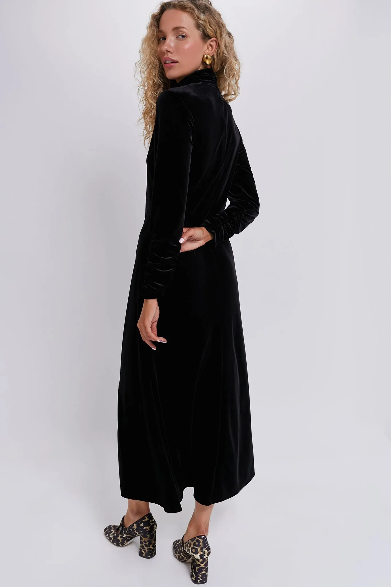 Black Velvet Suzie Dress sold by Tuckernuck product image thumbnail 4