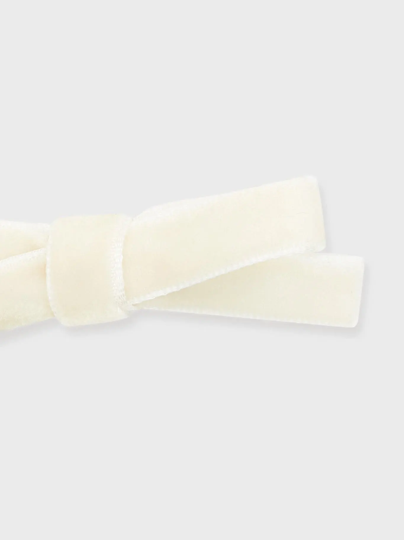 White Small Velvet Bow Clips Set of 2 sold by Tuckernuck product image thumbnail 3