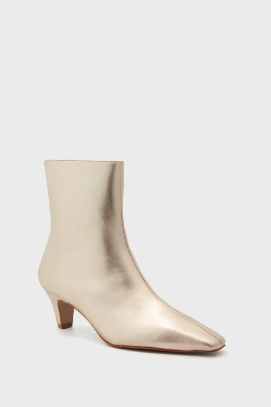 Platina Dellia Boots sold by Tuckernuck