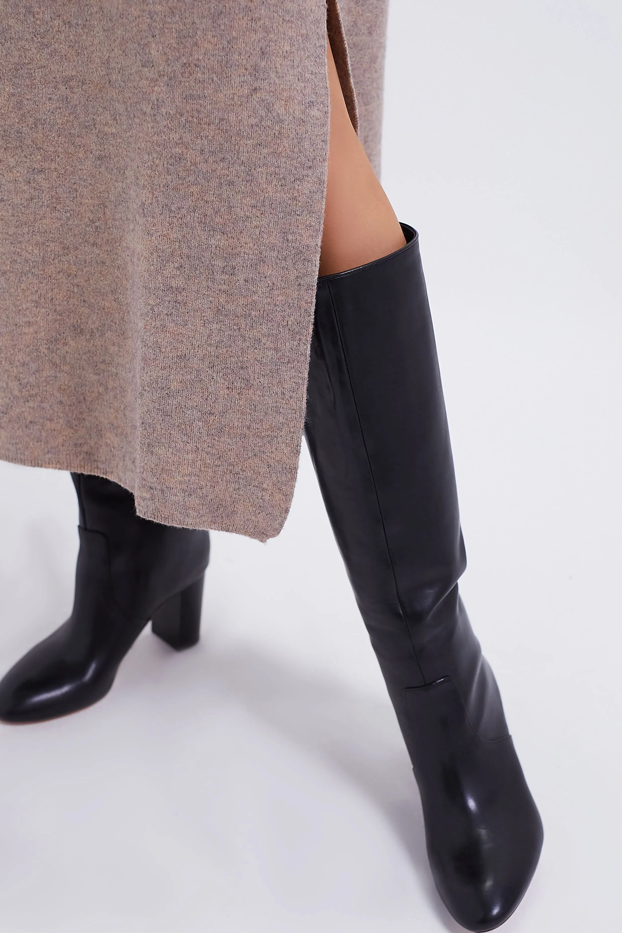 Hazelwood Vivianne Midi Dress sold by Tuckernuck product image thumbnail 5