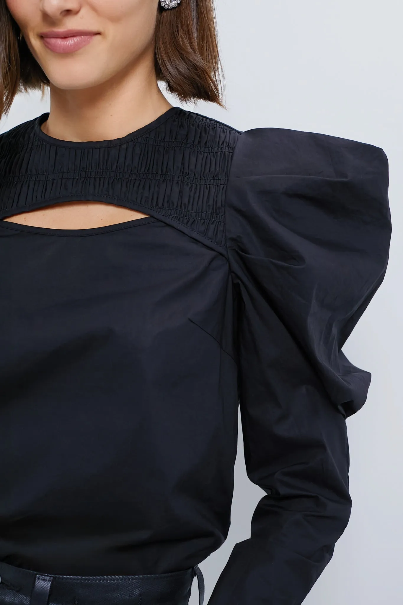 Black Keyhole Beckett Blouse sold by Tuckernuck product image thumbnail 5