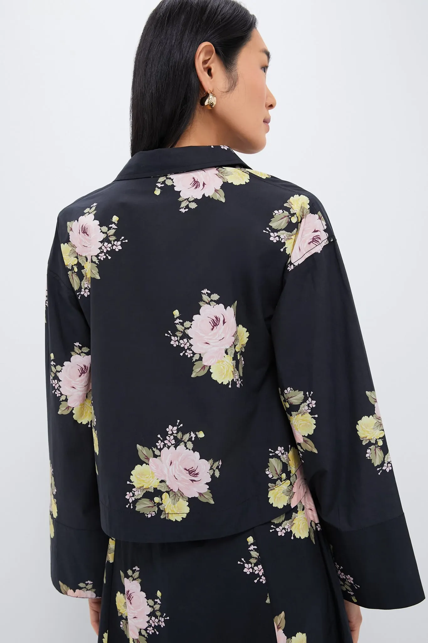 Black Posy Poplin Cropped Shirt sold by Tuckernuck product image thumbnail 4