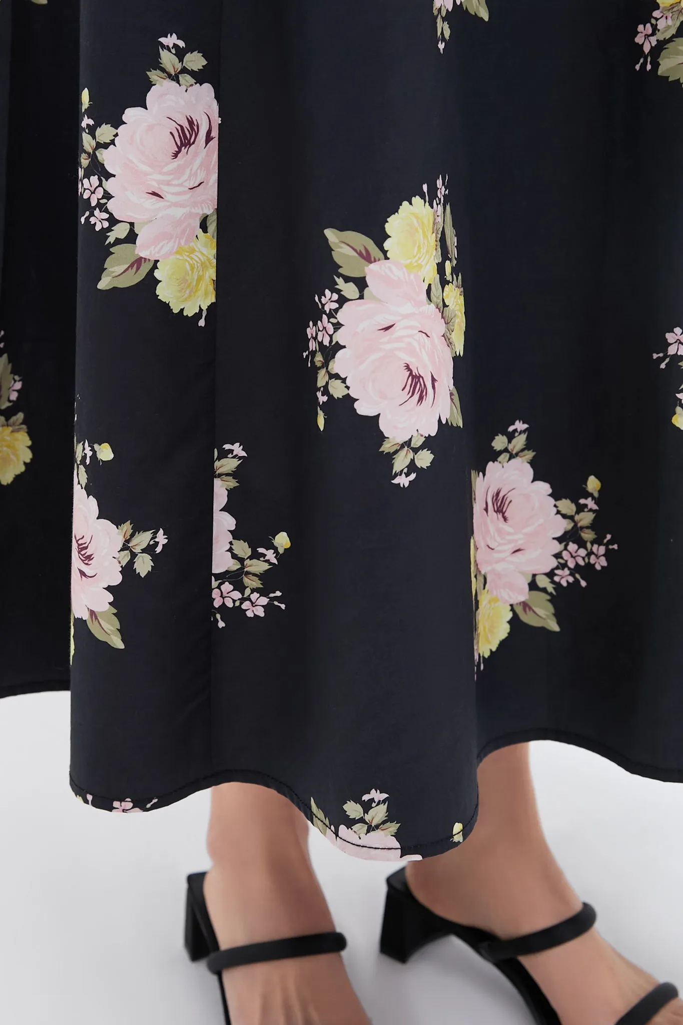 Black Posy Poplin Maxi Skirt sold by Tuckernuck product image thumbnail 5
