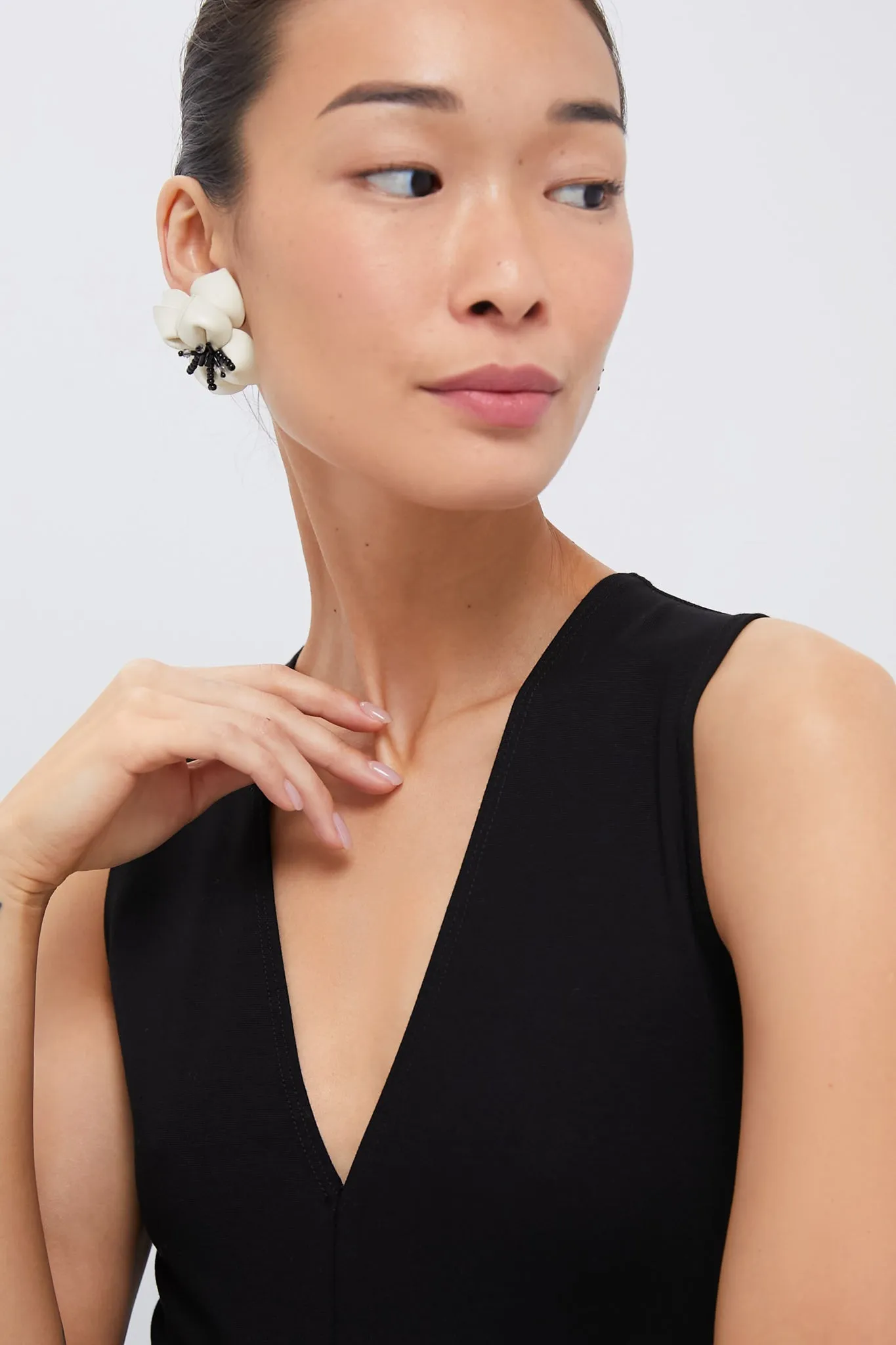 Black Rio V Tunic sold by Tuckernuck product image thumbnail 5